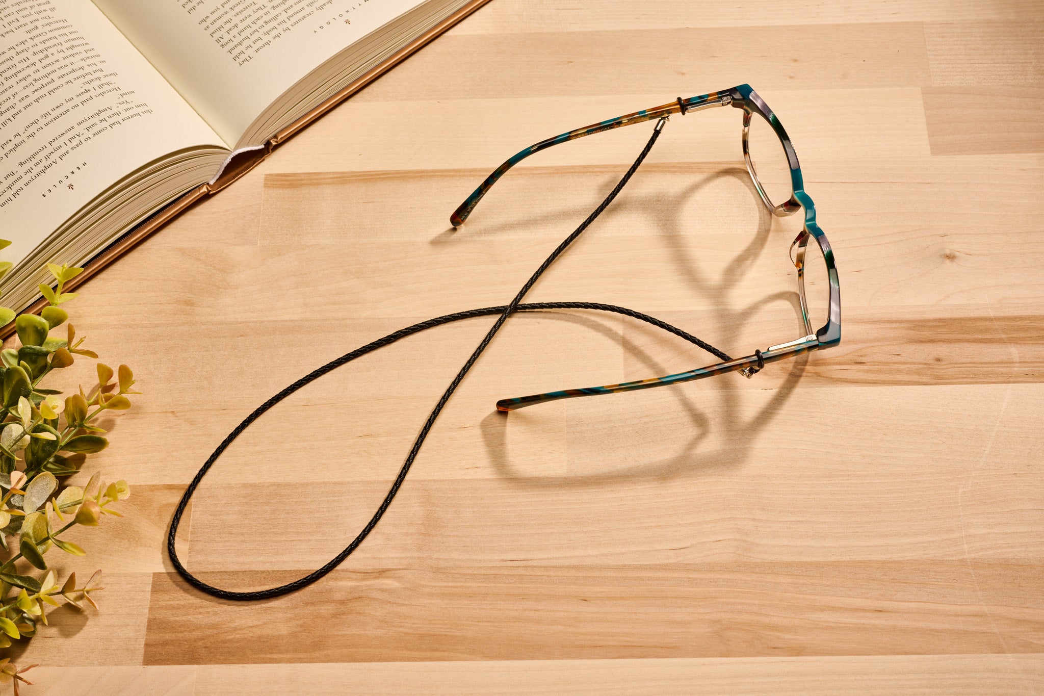 Stylish Leather Lariats for Women - Adjustable Long Necklace with Pendant - Perfect for Boho, Western & Everyday Fashion Accessories
