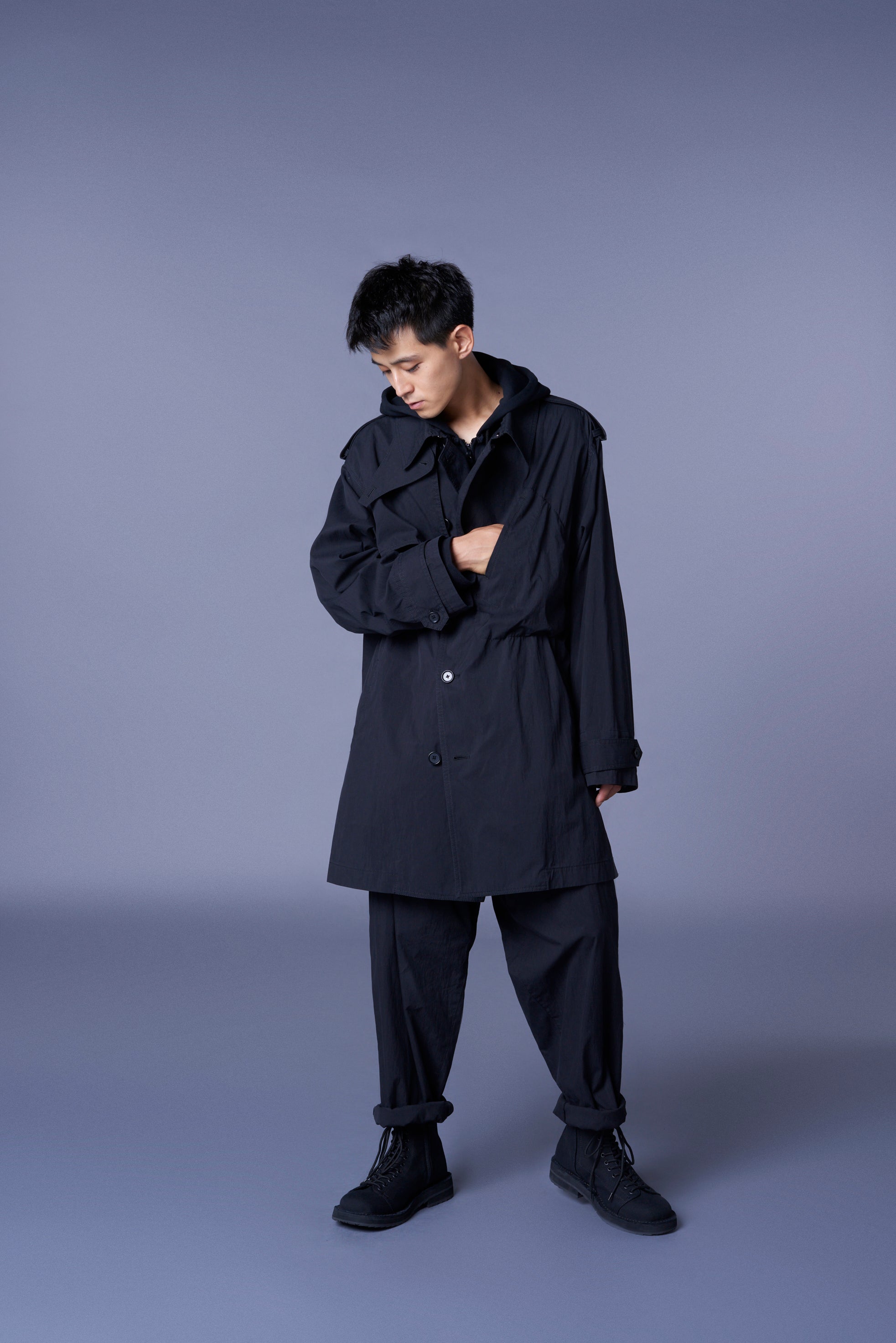 Waterproof Cotton Nylon Oxford Trench Coat with Fleece Lined Pockets - Windproof Winter Jacket for Men & Women | Perfect for Outdoor Activities, Commuting & Travel