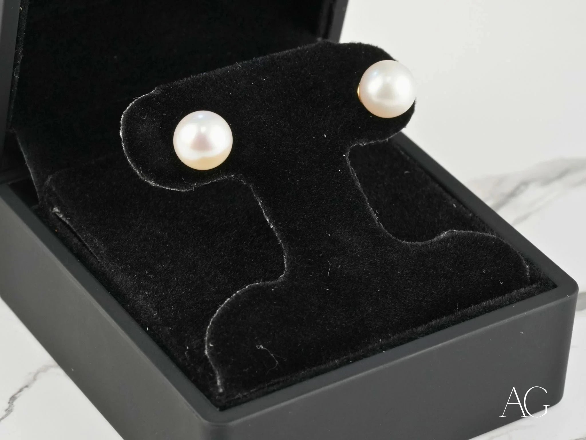 18K Gold Freshwater Pearl Stud Earrings for Women - Classic & Elegant Jewelry Gift for Wedding, Anniversary & Special Occasions
