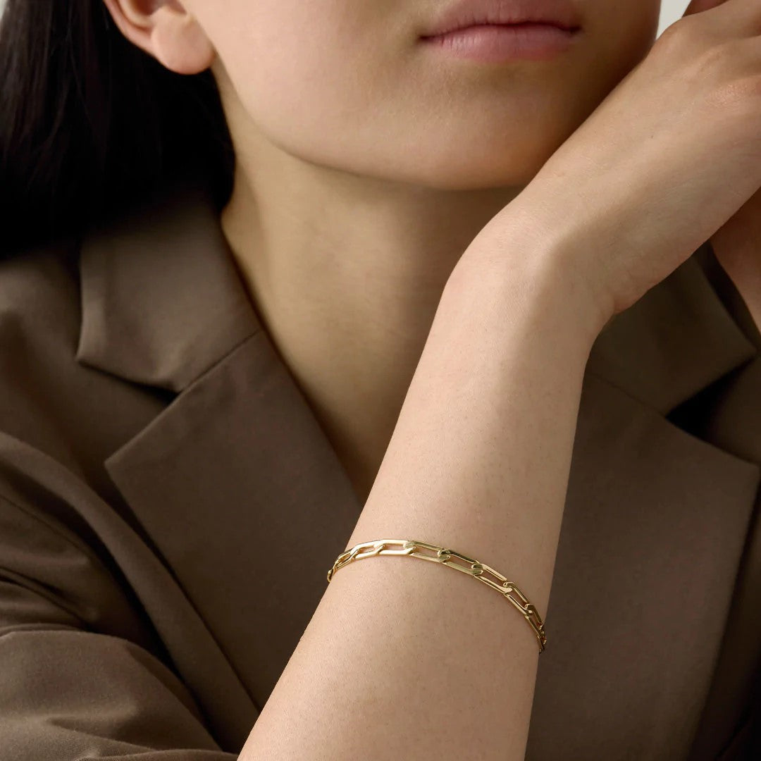 Brady Gold Bracelet for Women - Elegant & Stylish Jewelry Gift for Her - Perfect for Parties, Weddings & Everyday Wear
