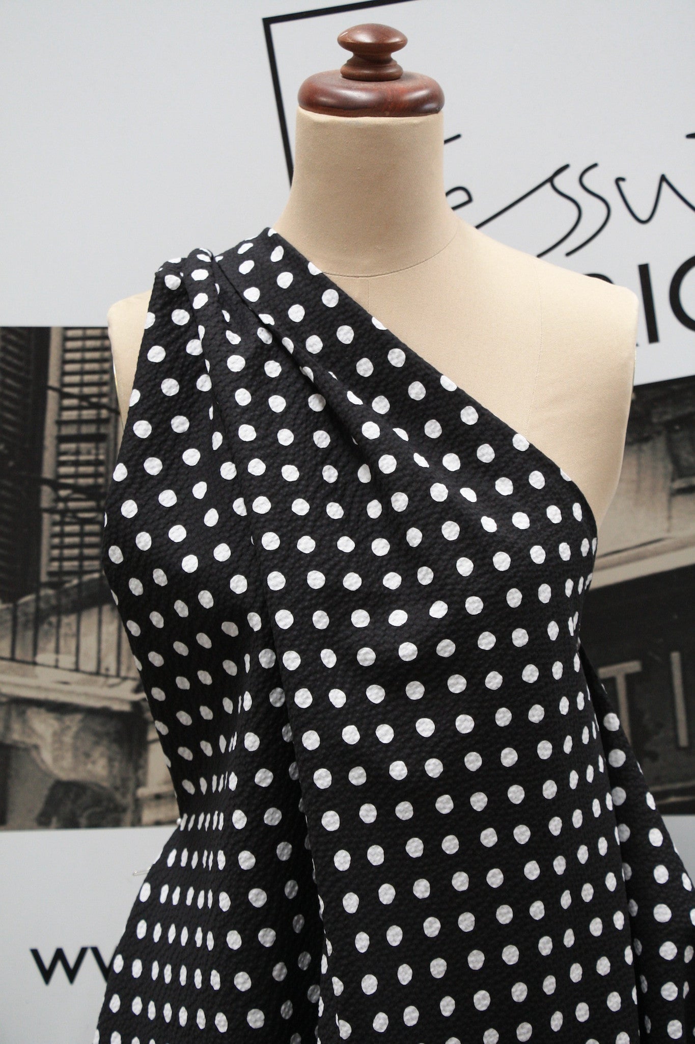 Black Ripple Spot - Trendy Women's Casual T-Shirt for Everyday Wear | Perfect for Outings, Shopping & Relaxing at Home
