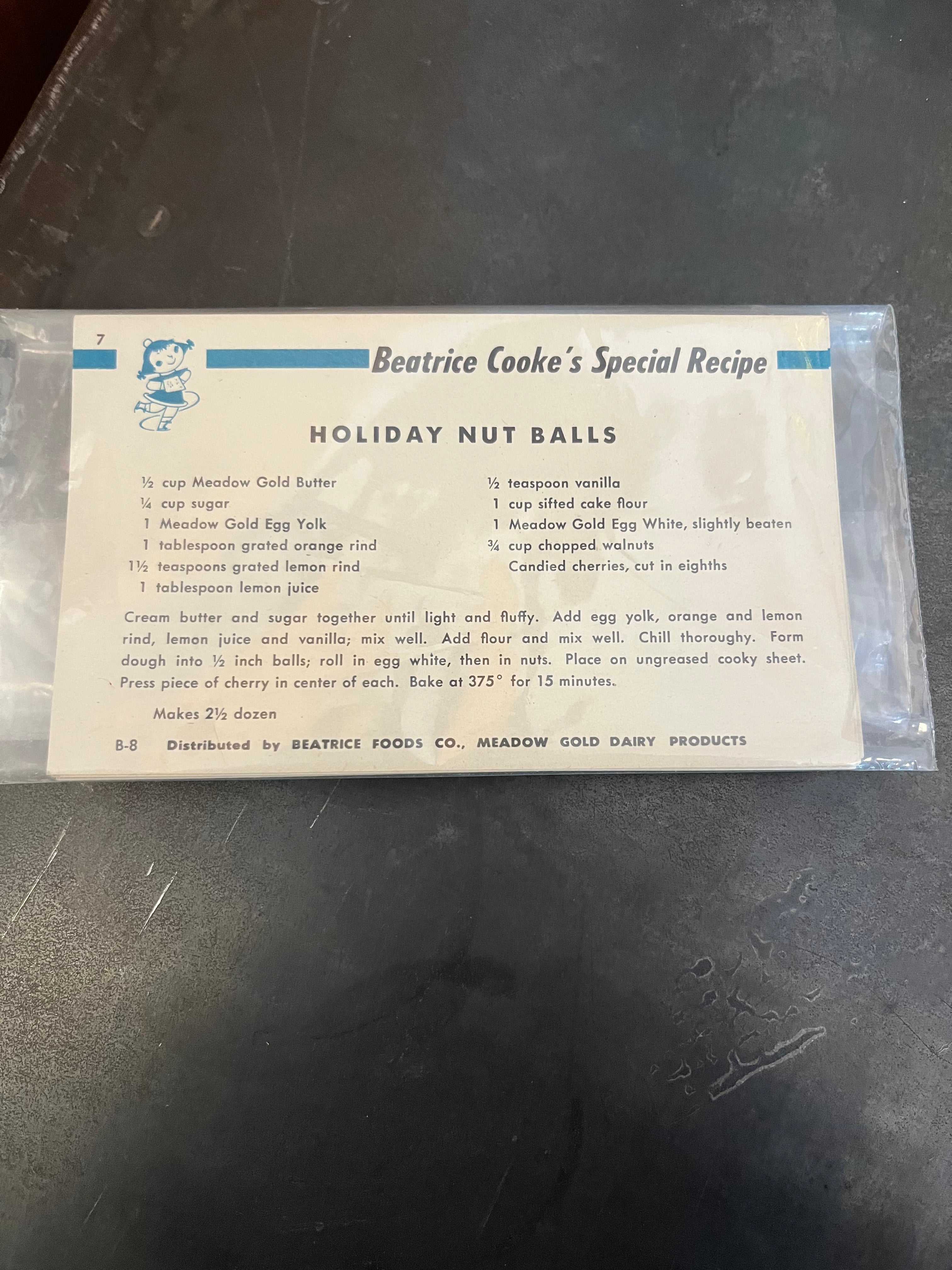 Beatrice Cooke's Special Recipe Cards - Handwritten Vintage Recipe Cards for Baking & Cooking - Perfect for Home Chefs, Gift Giving & Kitchen Decor