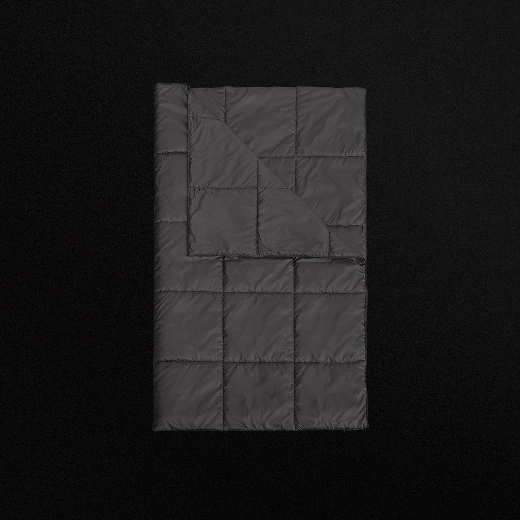 Premium Y/OSEMITE Quilted Blanket - Soft & Cozy Black/Black Design for Bed, Sofa & Travel - Perfect for Home, Office & Outdoor Use