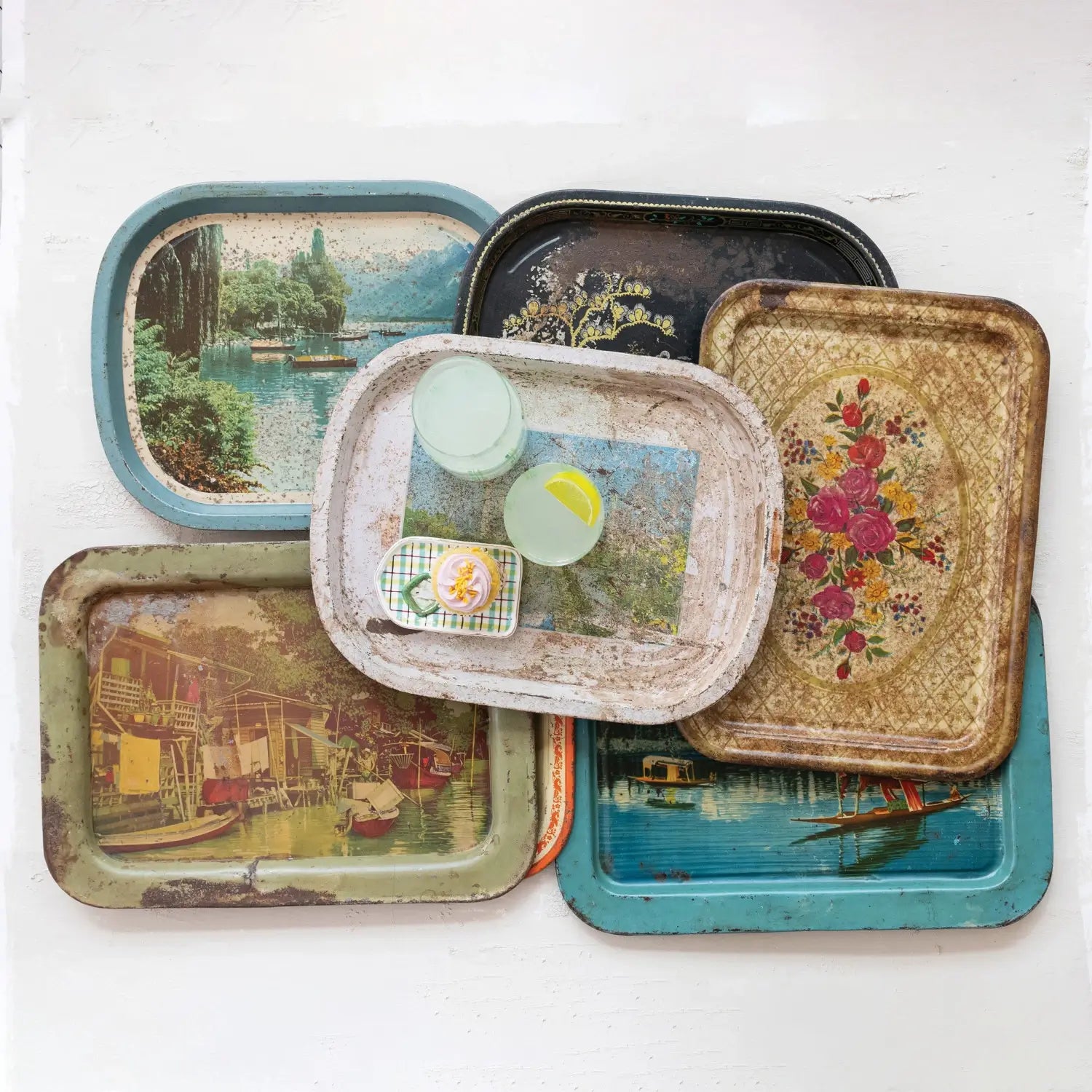 Vintage Decorative Metal Tray - Elegant Serving Tray for Home Decor, Coffee Table Centerpiece, and Gift Giving - Perfect for Dining, Entertaining, and Rustic Farmhouse Style