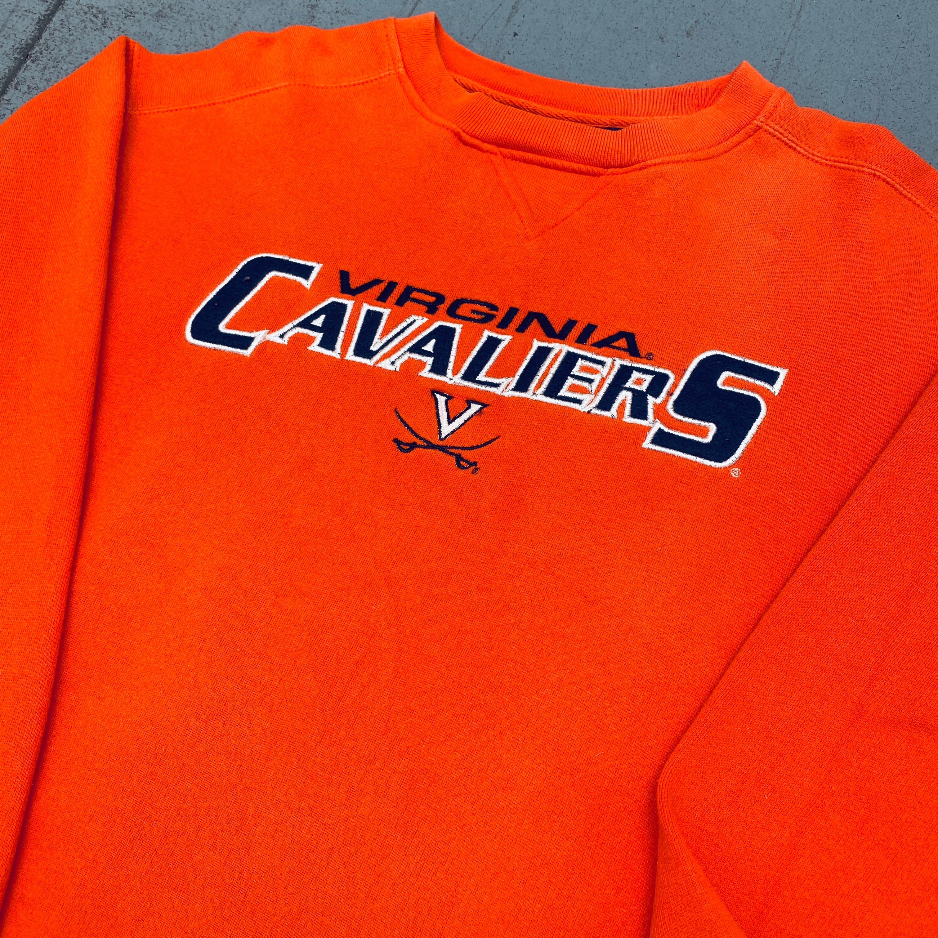 Virginia Cavaliers Embroidered Spellout Starter Sweater - Men's Medium - Comfortable College Fan Apparel for Game Day & Casual Wear