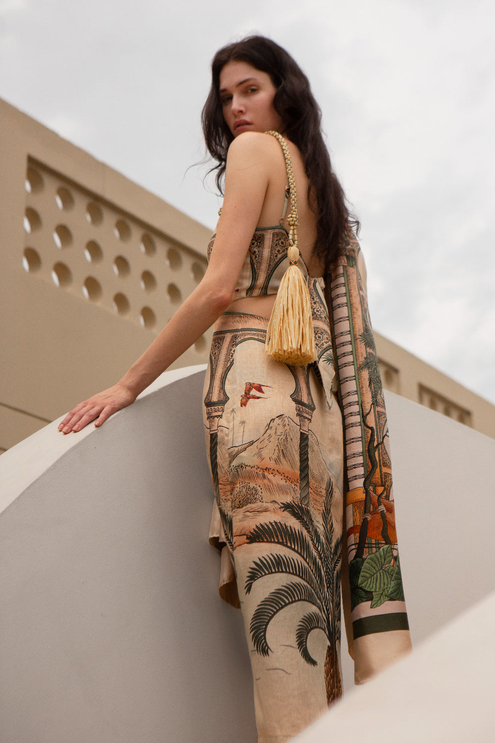 Elegant Harem Shawl - Soft & Lightweight Scarf for Women - Perfect for Boho Fashion, Beach Cover-Up, and Evening Outfits