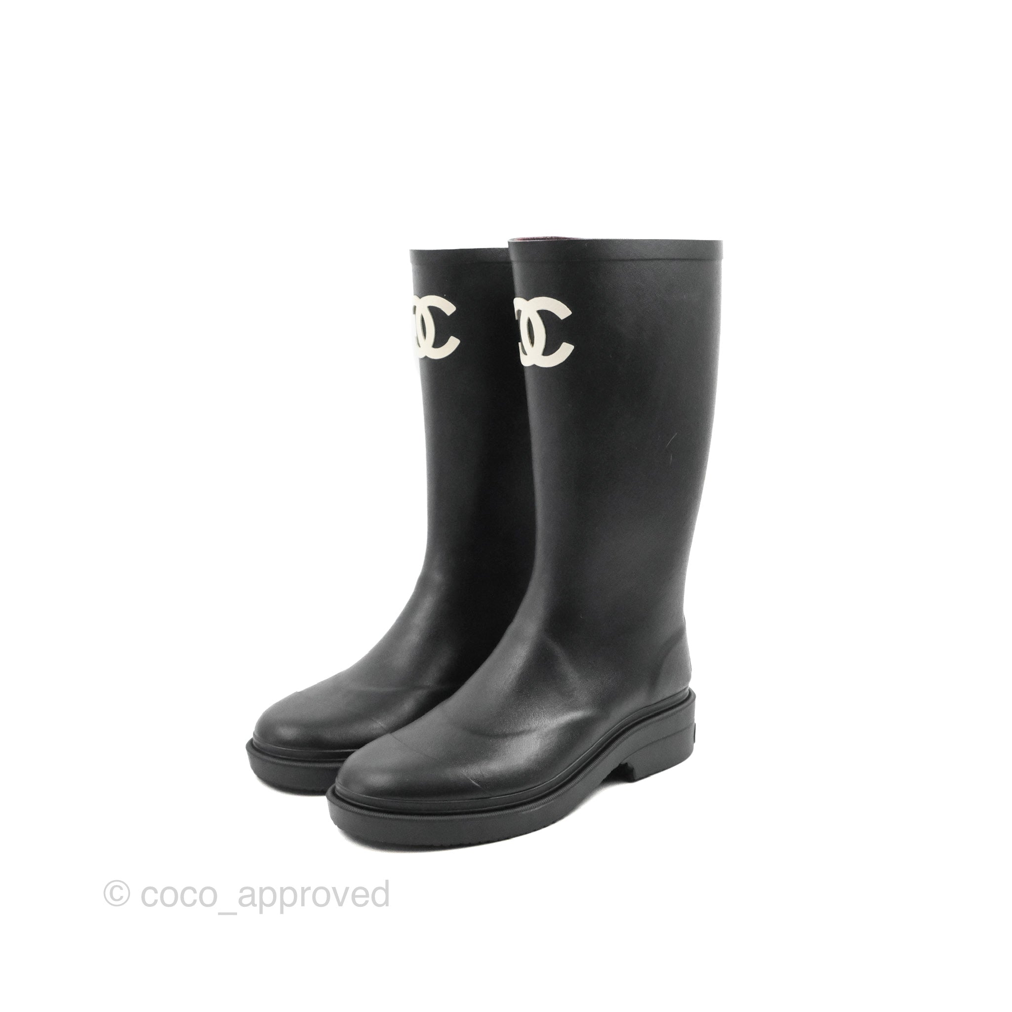 Chanel CC Logo Black Rubber Rain Boots Women's Size 35 - Waterproof Fashion Booties for Rainy Days & Outdoor Adventures
