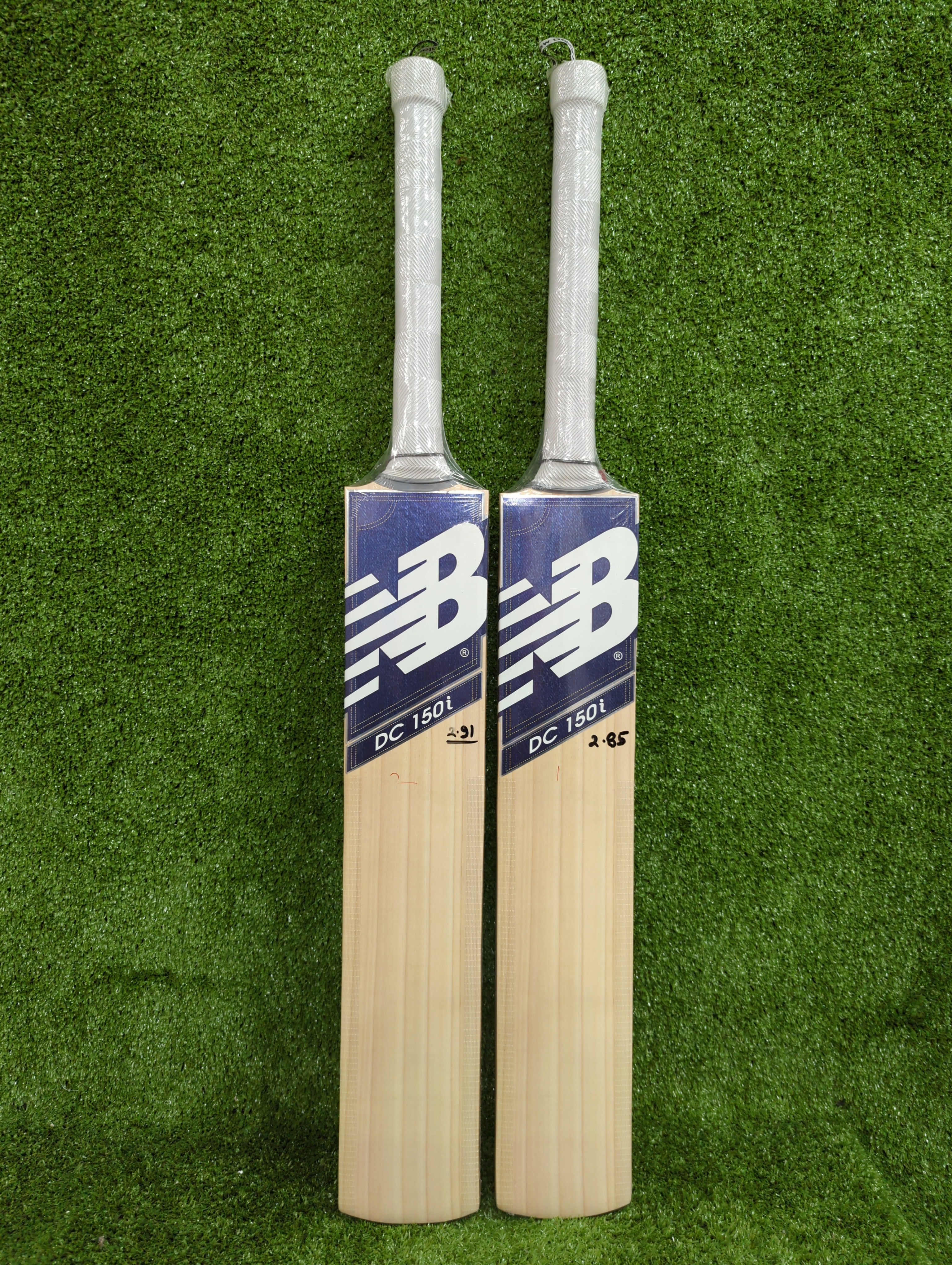 New Balance DC 150i Kashmir Willow Cricket Bat - Premium Quality for Practice & Matches - Perfect for Cricket Training & Competitive Play