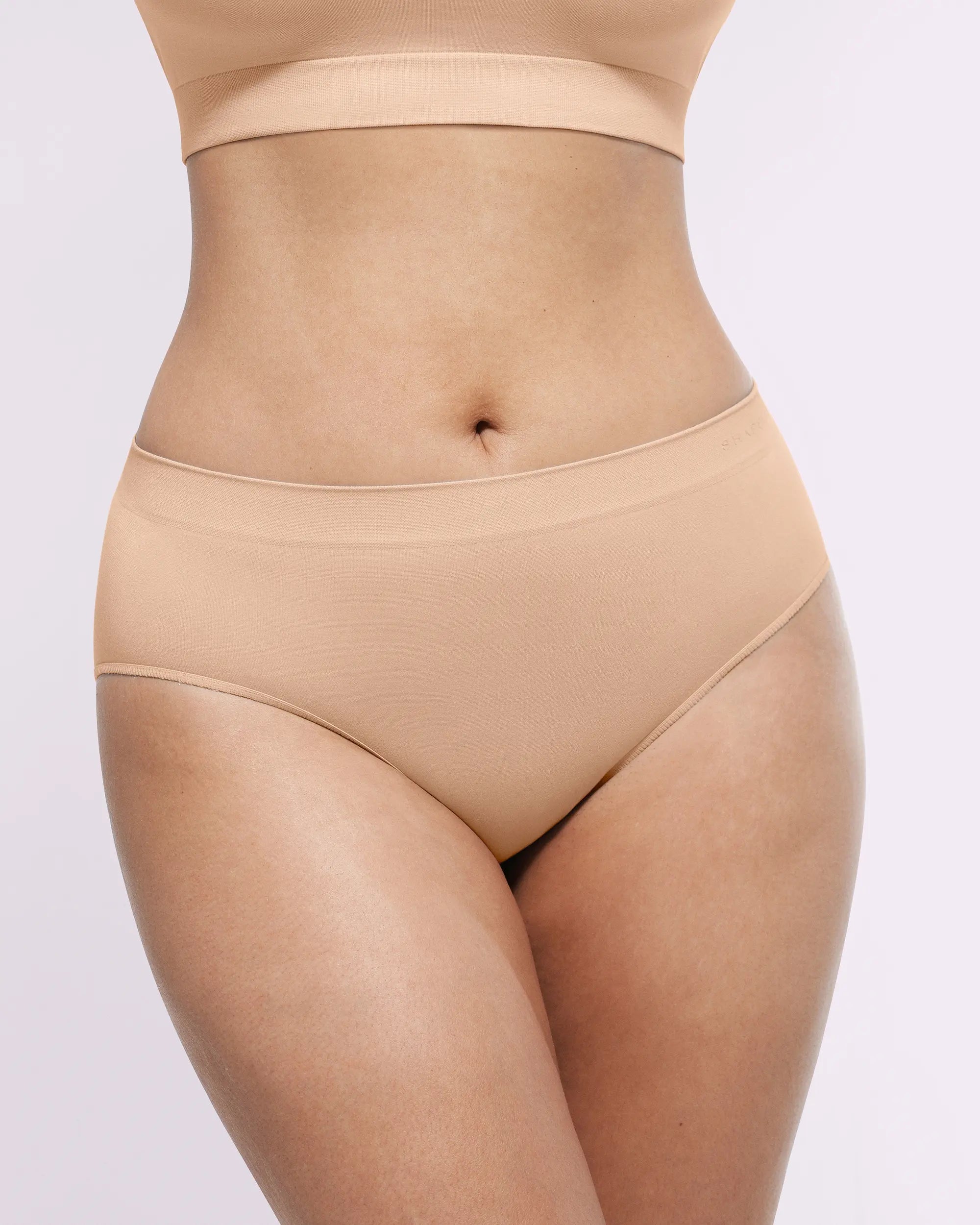 OceanHug™ Oyster Reborn Smoothing Brief - Comfortable Seamless Underwear for Women, Soft Breathable Panties for Everyday Wear, Perfect for Work, Yoga & Lounge