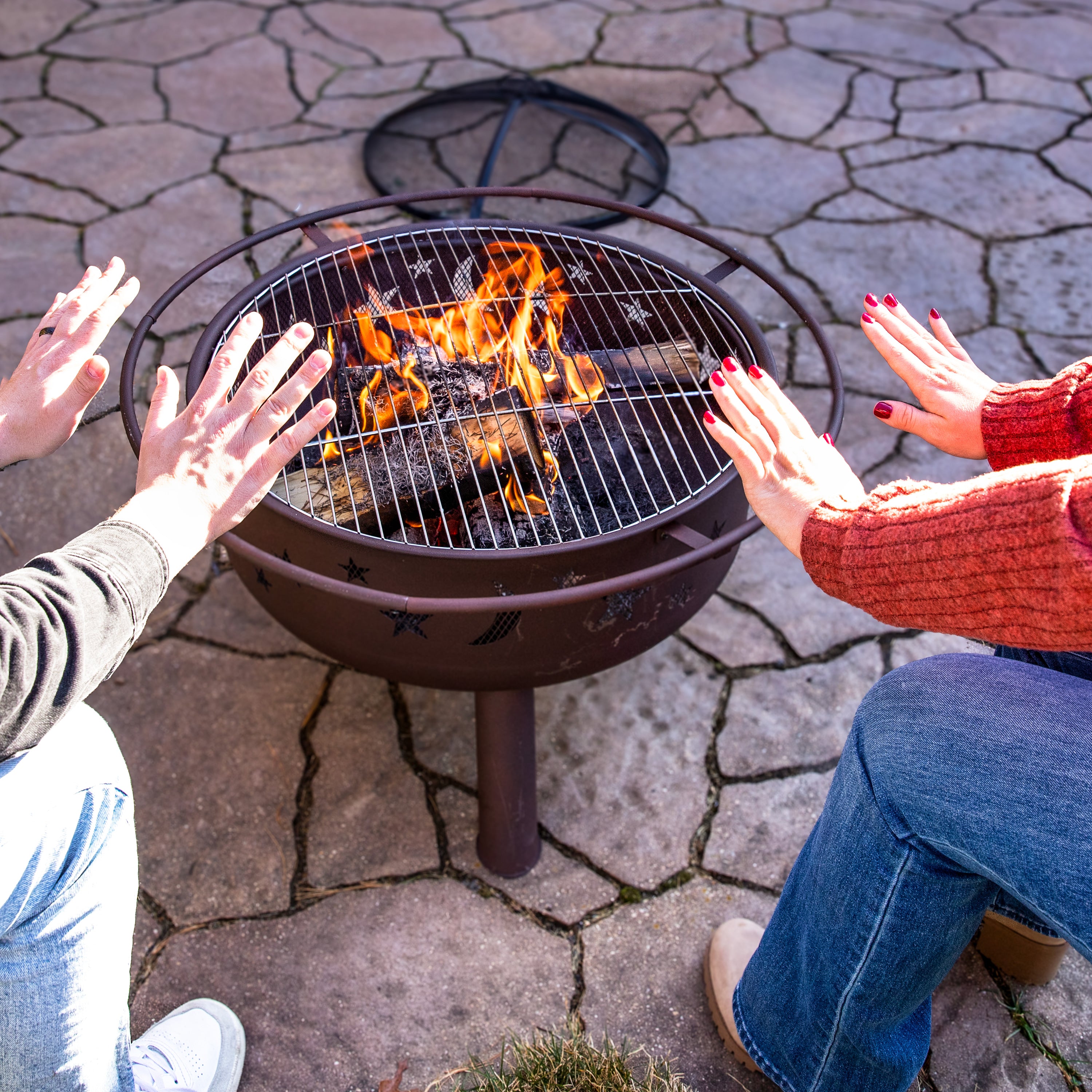 Sunnydaze 30-Inch Cosmic Cooking Fire Pit with Grill Grate & Spark Screen - Outdoor Camping, Backyard BBQ, and Patio Bonfire Cooking