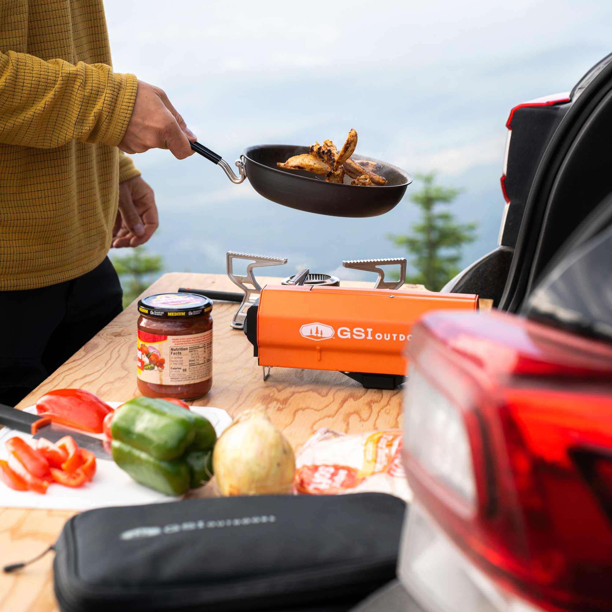Selkirk 270 Butane Stove - Portable Camping Stove for Outdoor Cooking, Hiking & Backpacking - Compact & Lightweight Gas Stove for Picnics, Travel & Emergency Preparedness