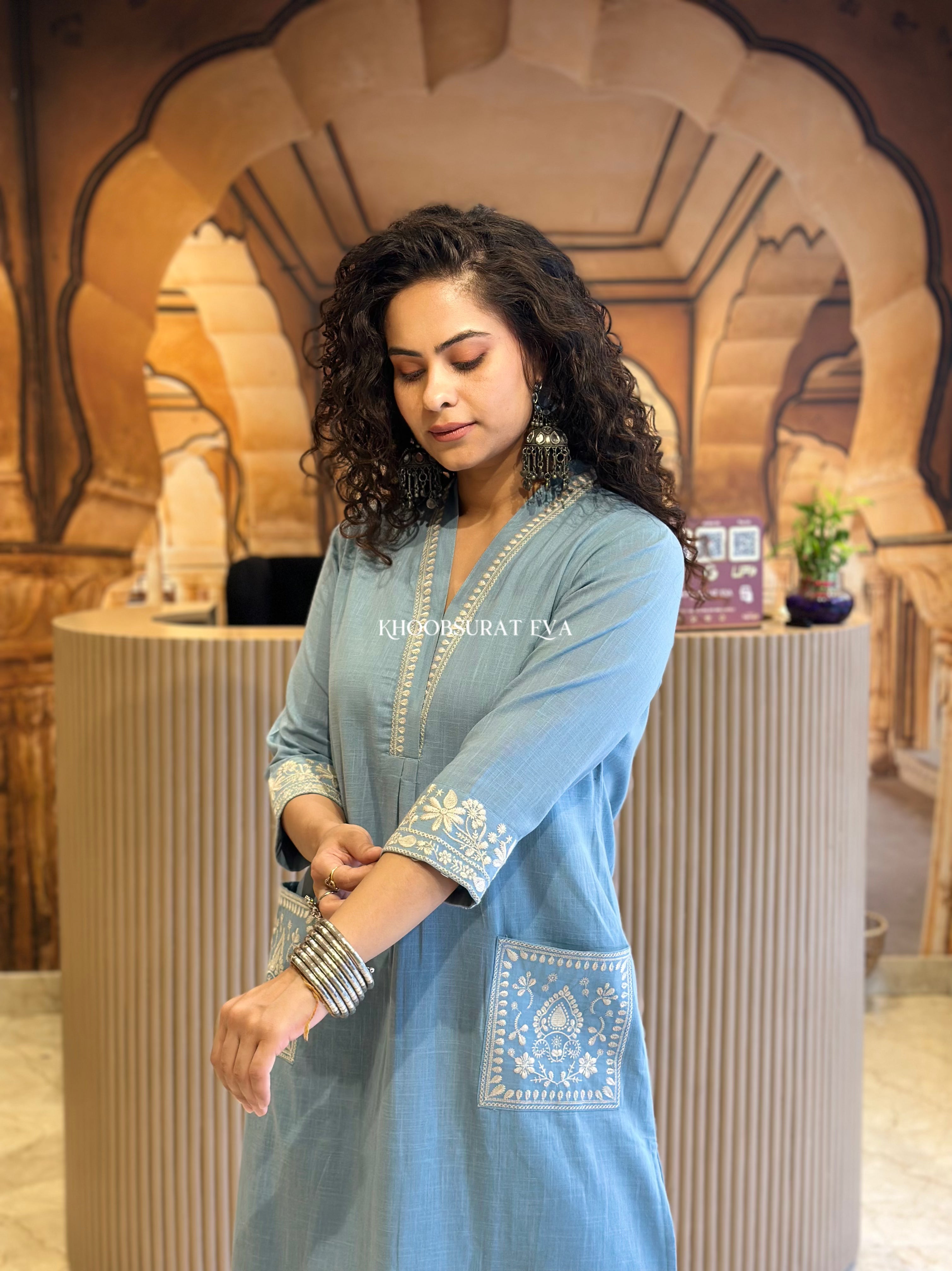 Stylish Blue Kurta Set for Women - Elegant Indian Ethnic Outfit for Festivals, Weddings & Casual Wear