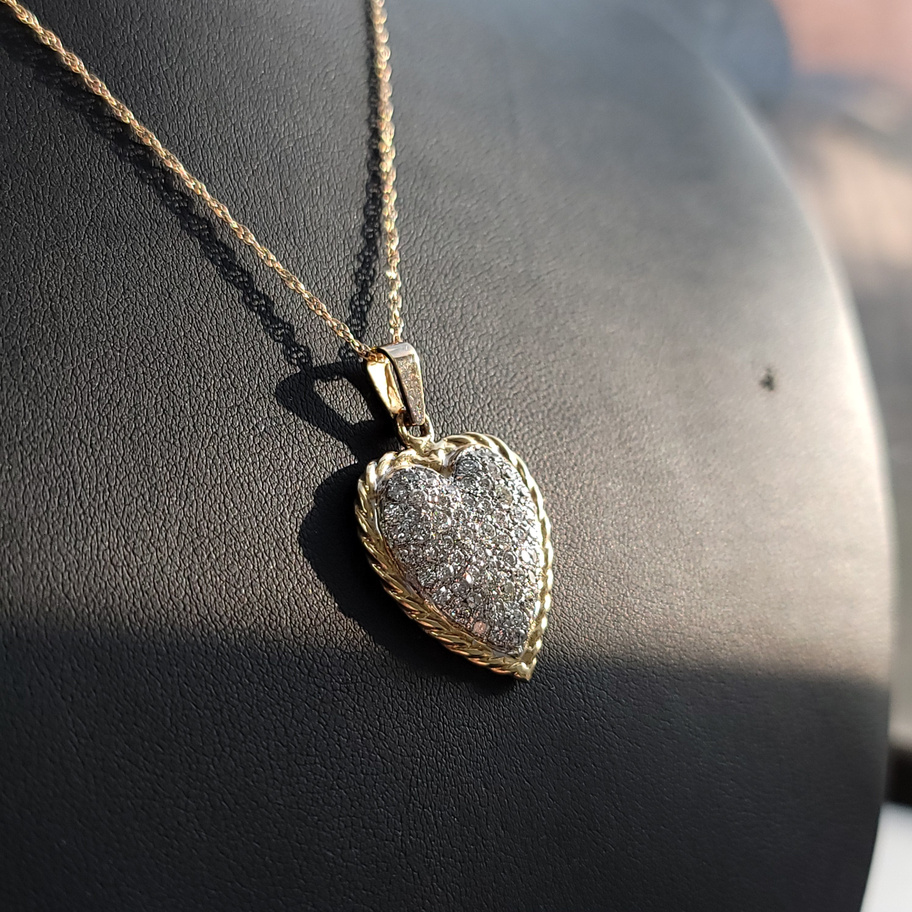 Diamond Encrusted Heart Pendant Necklace with Rope Outline - Elegant Jewelry Gift for Women, Perfect for Valentine's Day, Anniversary & Romantic Occasions