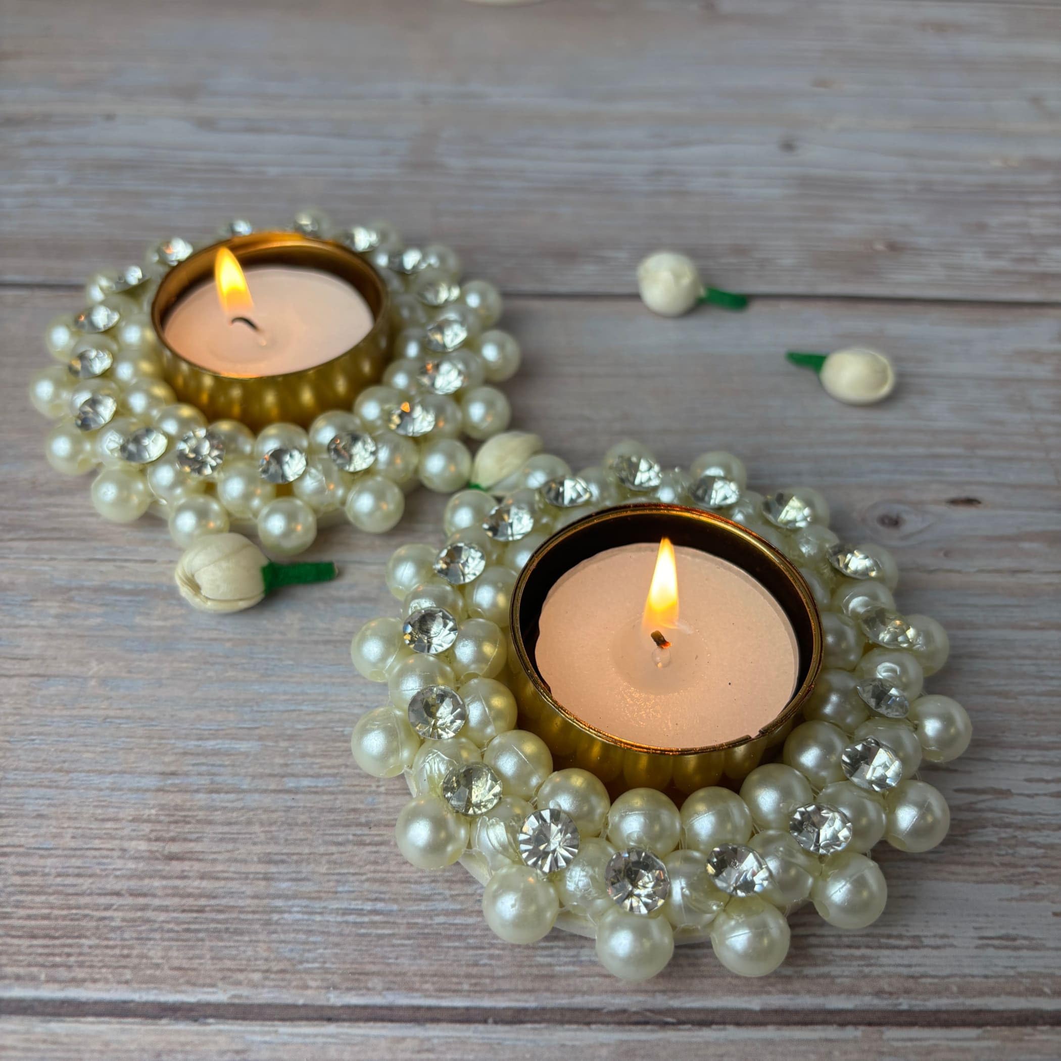 LOVENSPIRE Pearl Tealight Candle Holder - Elegant Decorative T-Light for Diwali, Thanksgiving, Hanukkah - Perfect for Centerpiece, Dining Table, Home Decor - Ideal for Festivals, Romantic Dinners & Holiday Celebrations