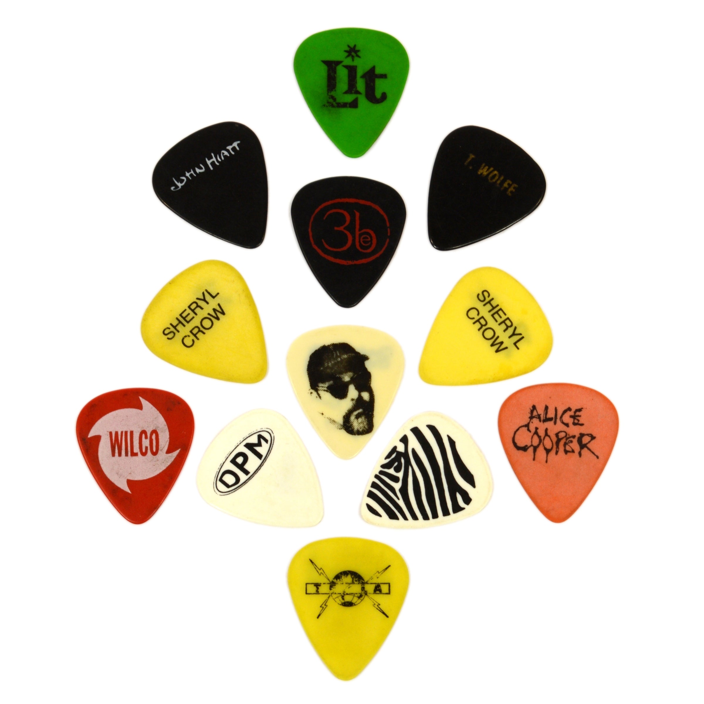 Original TOUR GUITAR PICK Lot of 12 Concert Picks ALICE COOPER Cheap Trick LIT - Premium Guitar Plectrums for Electric & Acoustic Guitars - Perfect for Live Performances, Studio Recording & Practice Sessions