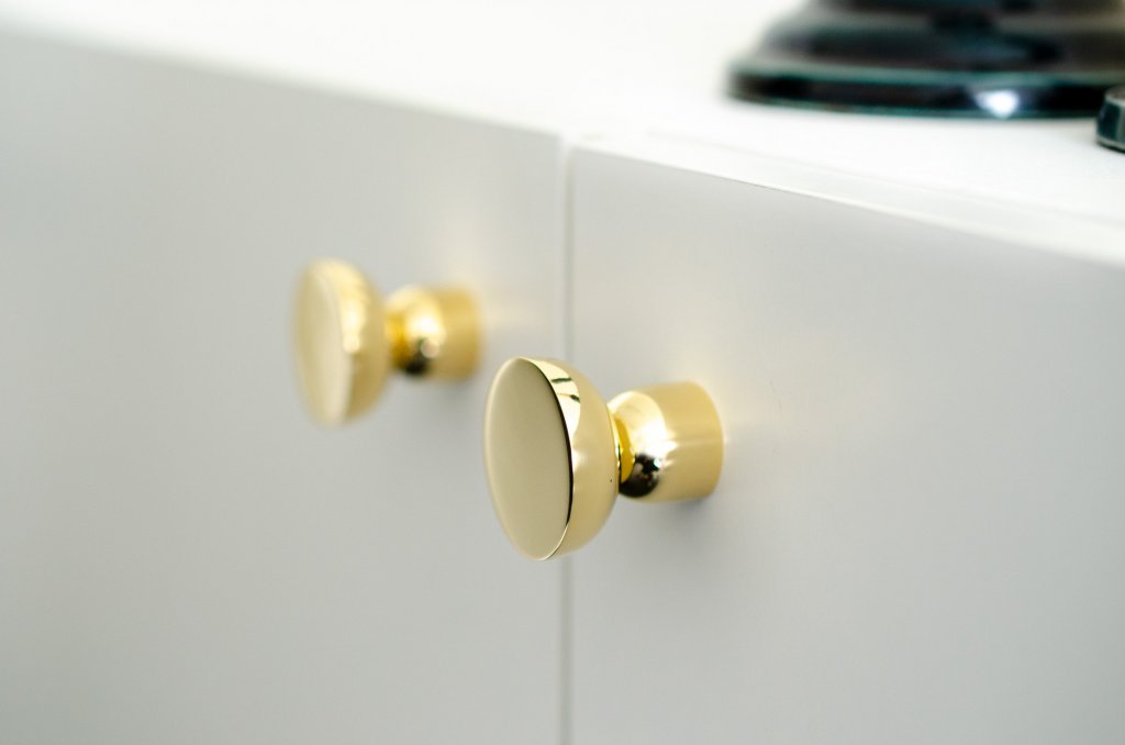 Vintage Unlacquered Polished Brass Cabinet Knob & Hook - Round Raised Bowl Design for Kitchen, Bathroom & Furniture (Set of 10) - Durable Hardware for Drawers, Cabinets & Wardrobes