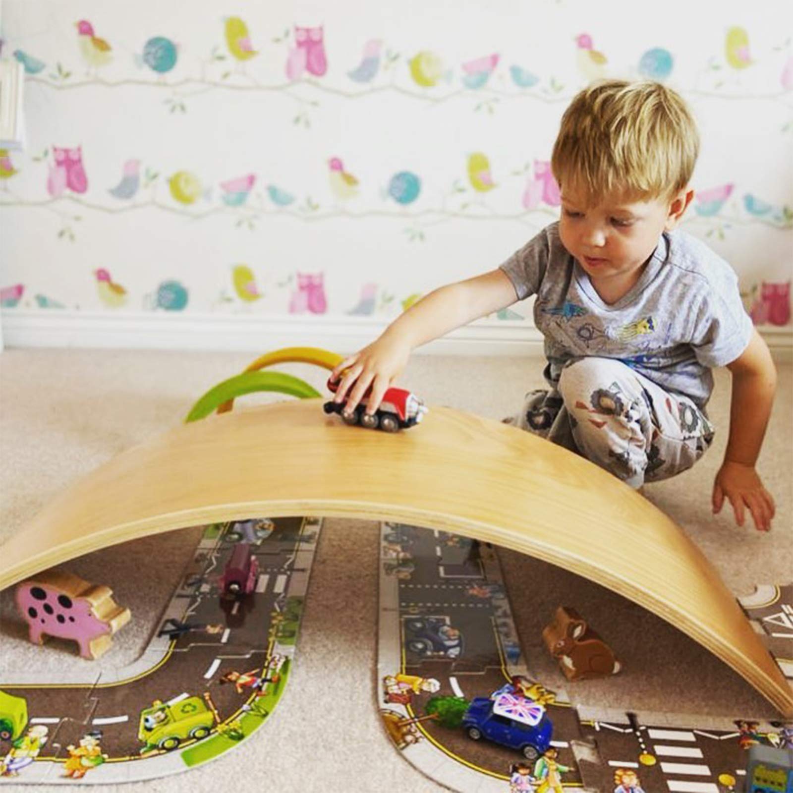 WOOD CITY 35 Inch Wooden Wobble Balance Board for Kids, Toddlers & Adults - Waldorf Rocker Board for Yoga, Exercise & Play - Indoor/Outdoor Use - Perfect Gift for Birthday & Christmas (Great for Home Gym, Classroom & Playroom Activities)