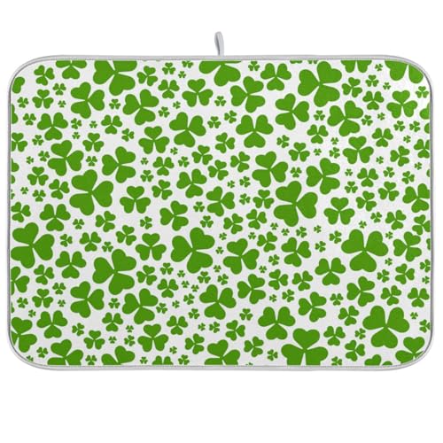 Green Saint Patrick Clover Leaves01