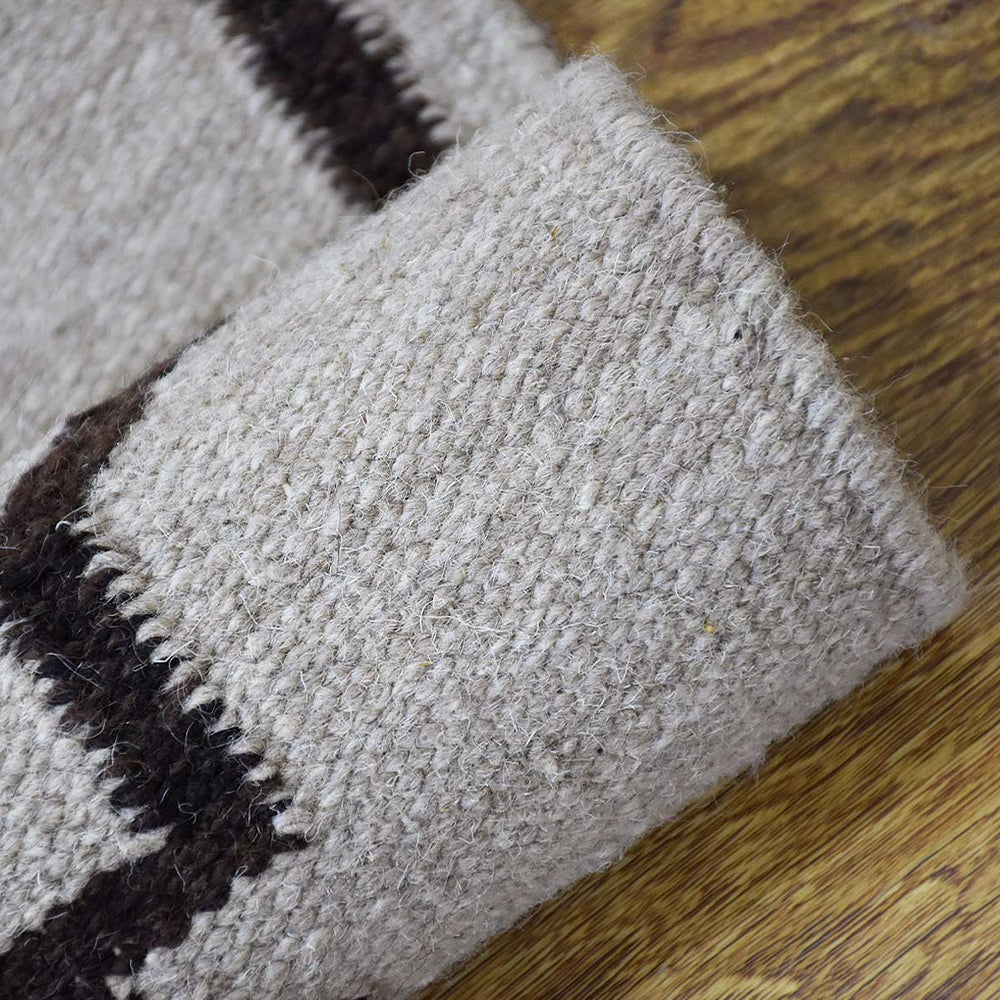 Hand Woven Bohemian Area Rug - Soft & Durable Natural Fiber Floor Mat for Living Room, Bedroom, or Nursery Decor