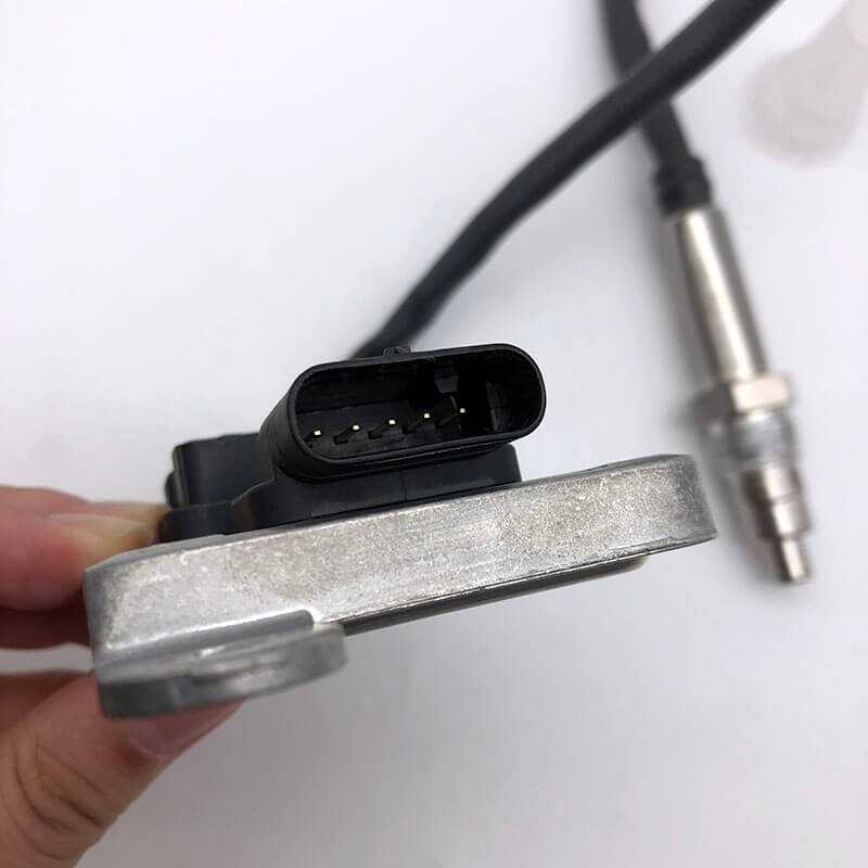 Mercedes Benz NOx Sensor 5WK96682C A0009053503 - Compatible with W906 W447 E300 E200 ML350 ML400 - 12V Nitrogen Oxide Sensor for Improved Emissions Control | Perfect for Engine Performance & Emissions Testing
