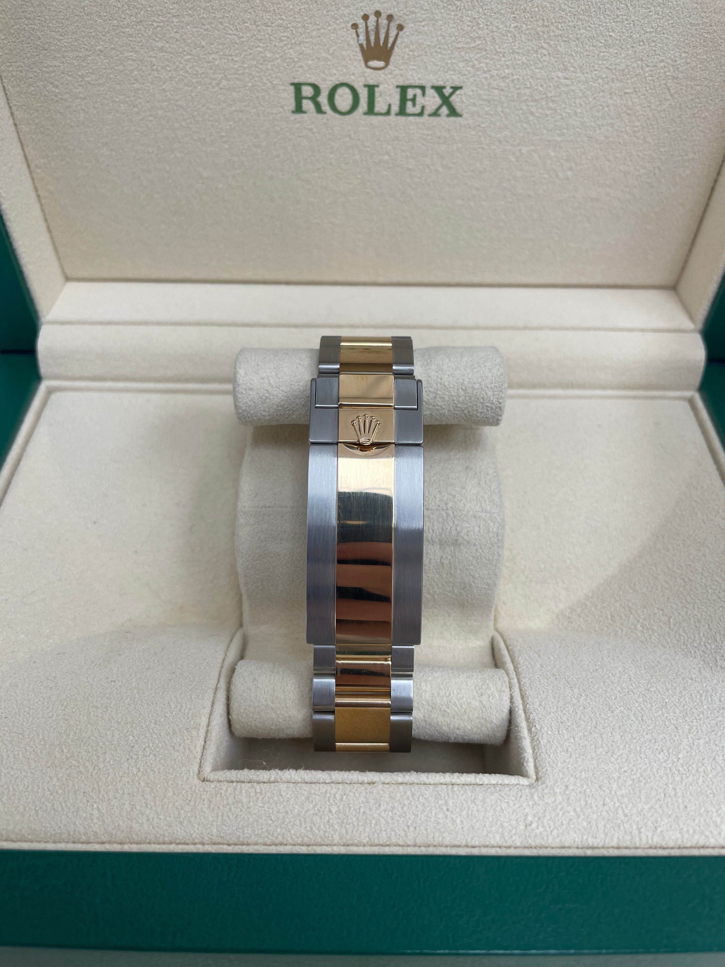Rolex Sea-Dweller 43mm Two-Tone Yellow Gold & Steel Watch with Oyster Bracelet - Luxury Dive Watch for Men, Professional Scuba Diving & Everyday Wear (Ref. 126603)