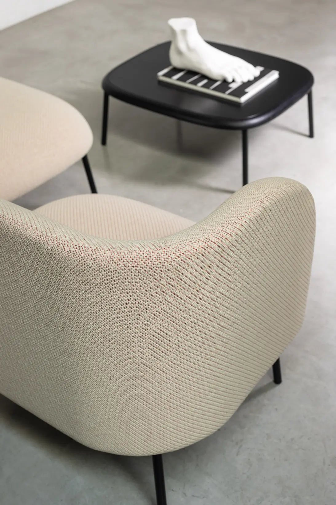 Bross Sit Lounge Chair - Modern Comfortable Recliner for Living Room, Bedroom & Office - Perfect for Relaxing, Reading & Napping