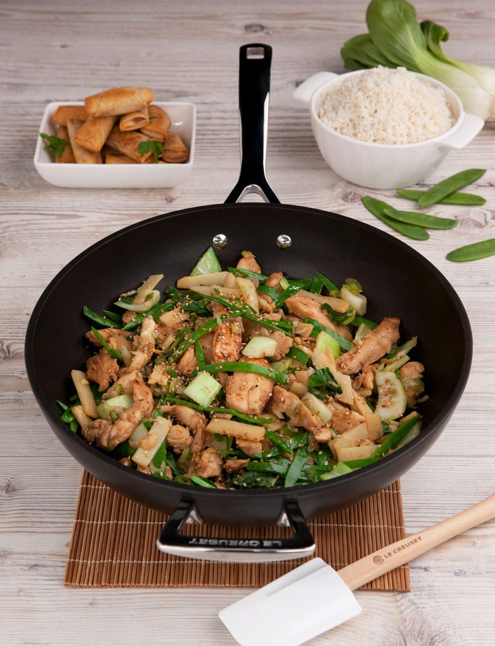 Le Creuset Non-Stick Aluminum Handle Wok Pan, 30 cm Diameter, Works with All Heat Sources Including Induction, Black (51104300010202) - Perfect for Stir-Frying, Sautéing, and Asian Cooking