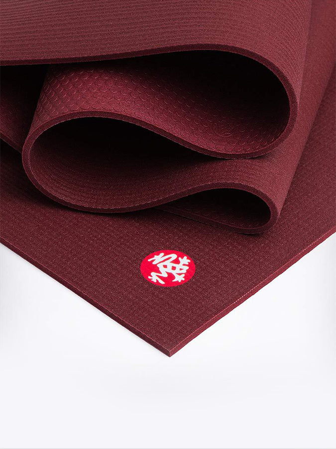 Premium Manduka PRO Yoga Mat 6mm - Extra Thick Non-Slip Eco-Friendly Exercise Mat for Hot Yoga, Pilates & Home Workouts - Ideal for Professional Yogis & Fitness Enthusiasts