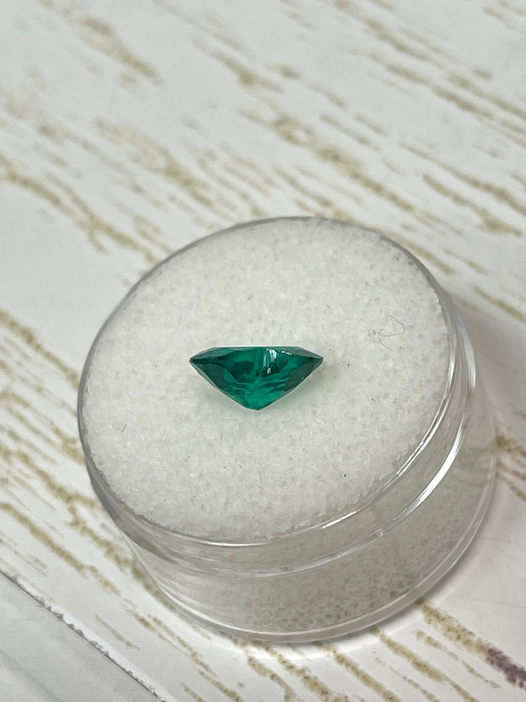 1.55 Carat Vivid Muzo Green Natural Loose Colombian Emerald Heart Cut Gemstone - Perfect for Engagement Rings, Fine Jewelry & Luxury Gifts