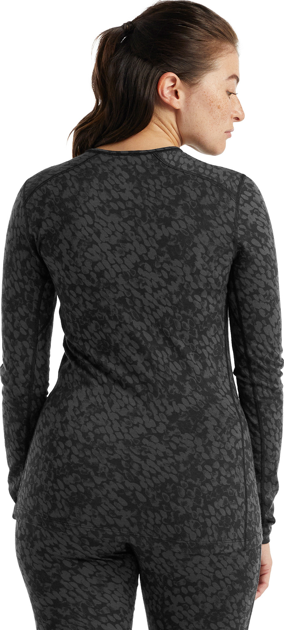 200 Oasis Forest Shadows Long Sleeve Baselayer for Women - Moisture Wicking Thermal Underwear for Hiking, Skiing & Cold Weather Activities