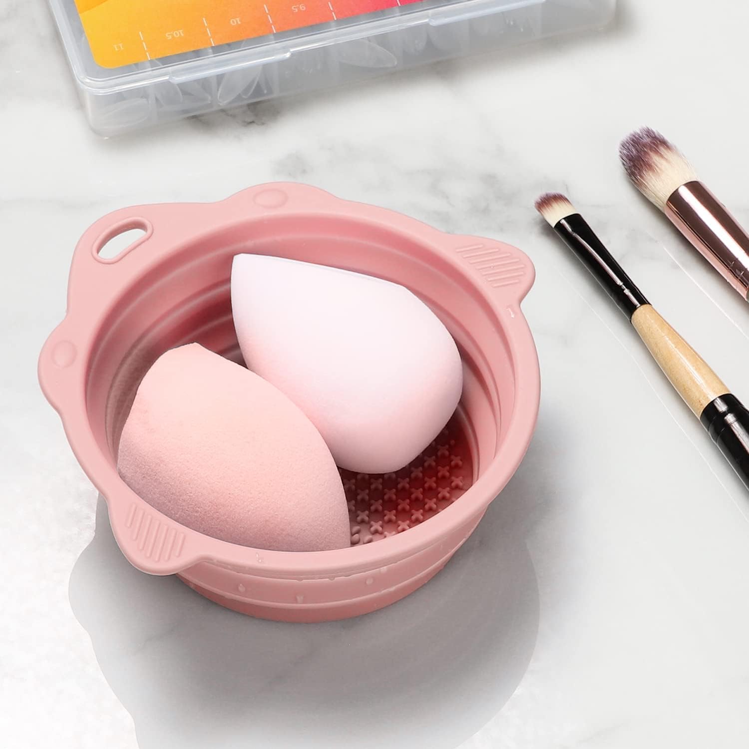 Portable Silicone Makeup Brush Cleaner Bowl - Easy Washing Tool for Brushes & Sponges | Travel & Home Use