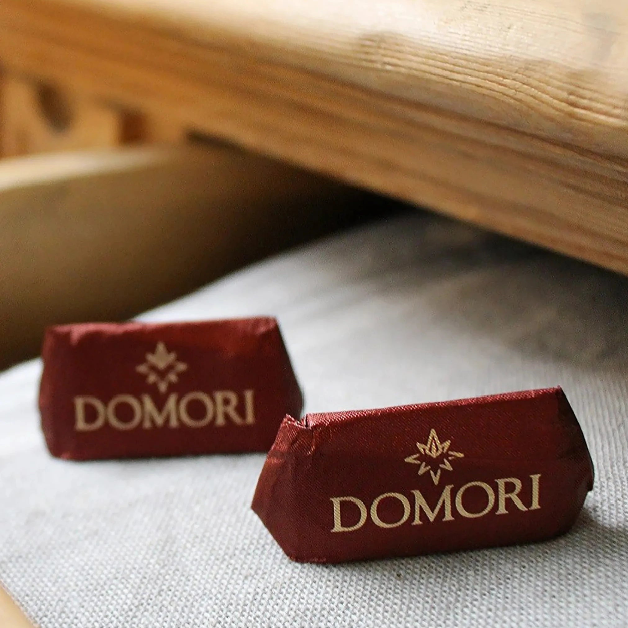 Domori Classic Giandujotti Hazelnut Chocolate Bag - Premium Italian Chocolate Gift for Holidays & Parties - Perfect for Gifting, Dessert Tables & Coffee Pairing