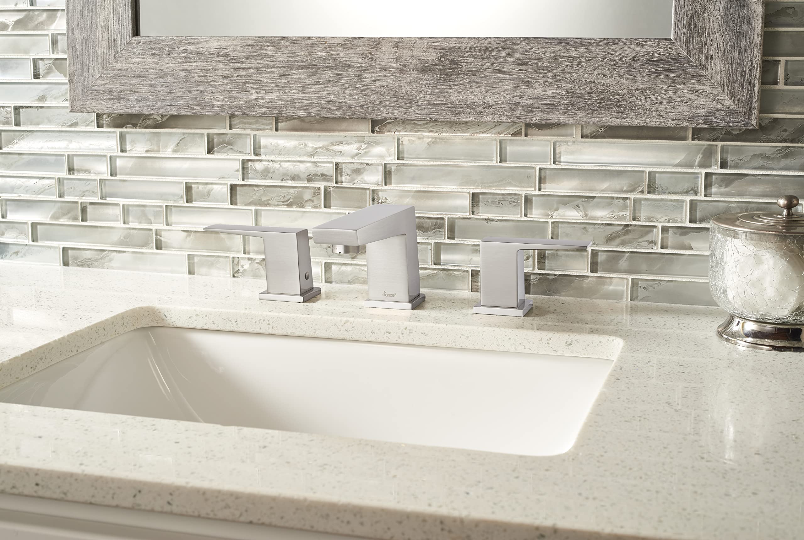 MSI Silver Canvas Interlocking Glass Mosaic Tile - Premium Kitchen Backsplash, Bathroom Wall Tile, Shower Tile & Accent Wall Decor - Perfect for Modern Home Renovation, DIY Projects and Commercial Spaces