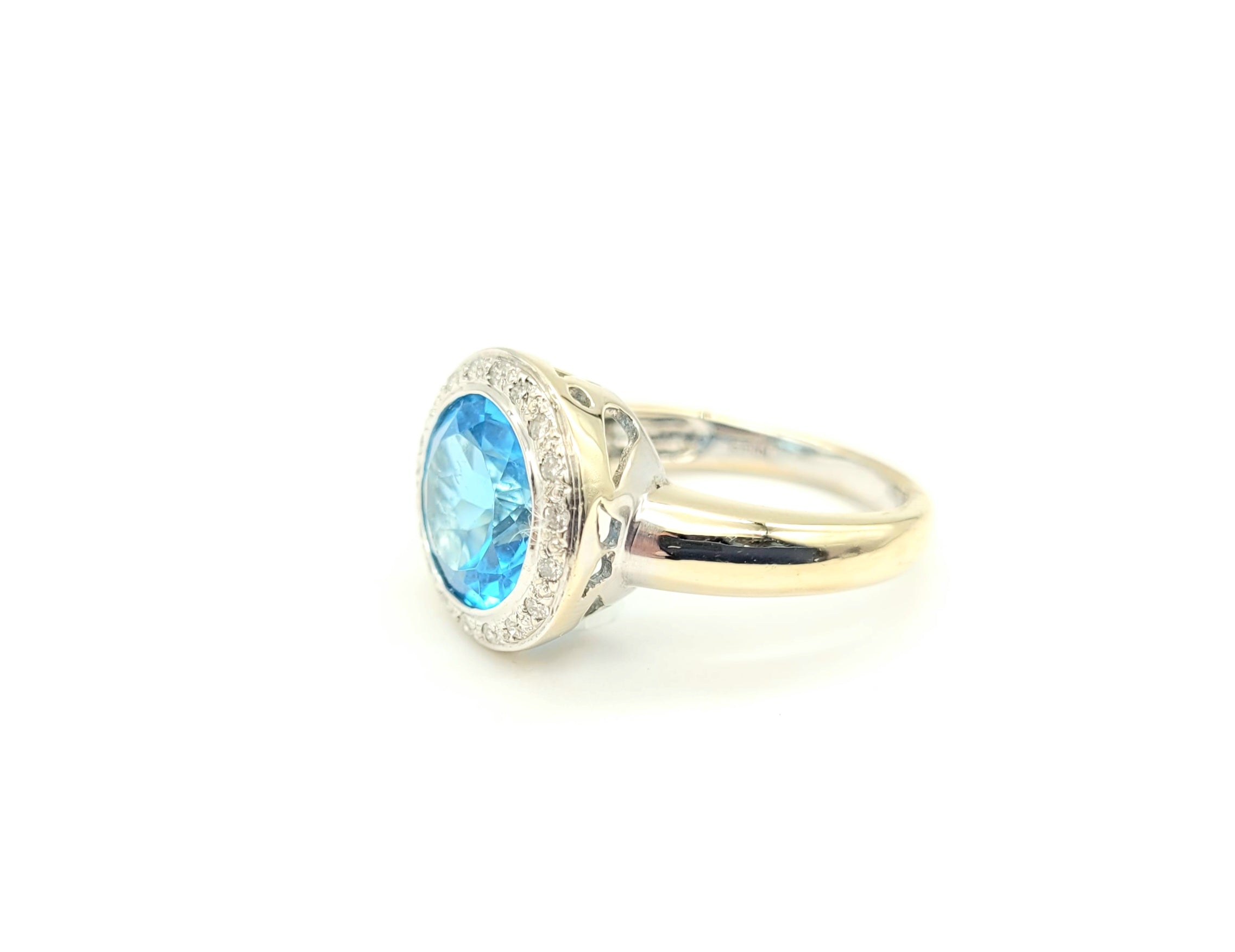 Blue Topaz Ring for Women - 925 Sterling Silver Gemstone Ring, Size 7 - Elegant Birthstone Jewelry for Gifts, Anniversary & Everyday Wear