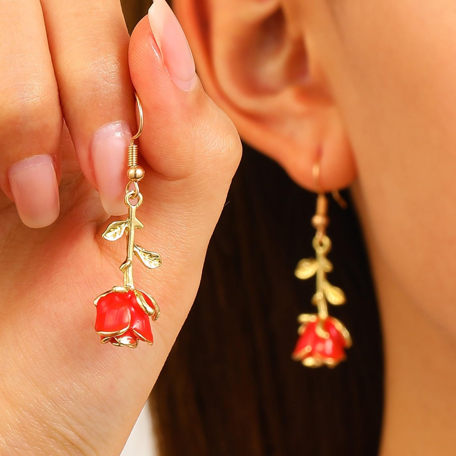 Hypoallergenic Gold & Silver Heart-Shaped Diamond Stud Earrings for Women - Elegant Dangle Earrings for Date Night, Wedding & Special Occasions
