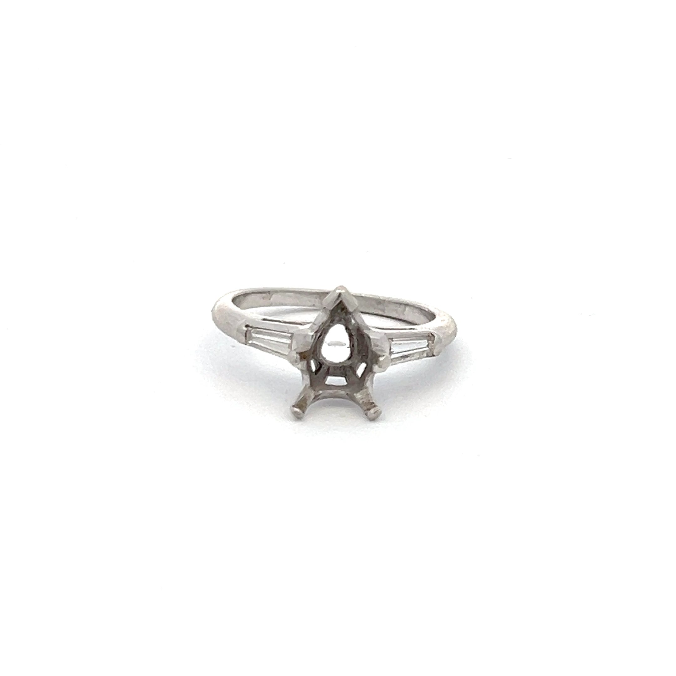 0.25 Carat Tapered Baguette G VS2 Diamond Platinum Semi Mount Ring for Engagement, Wedding, Anniversary & Special Occasions