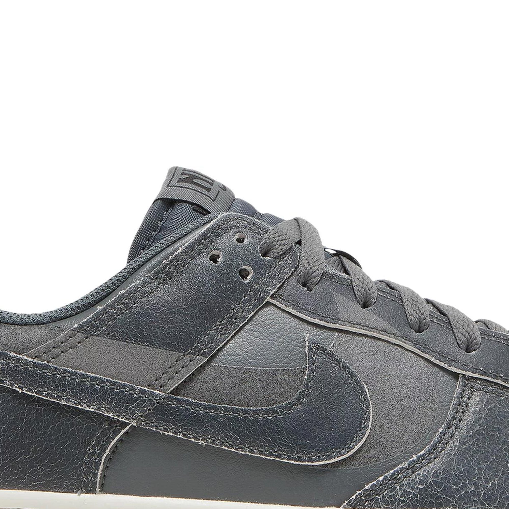 Nike Dunk Low 'Ghost Green' GS Sneakers (2022) - Stylish & Comfortable Basketball Shoes for Women & Girls - Perfect for Casual Wear, Street Fashion & School