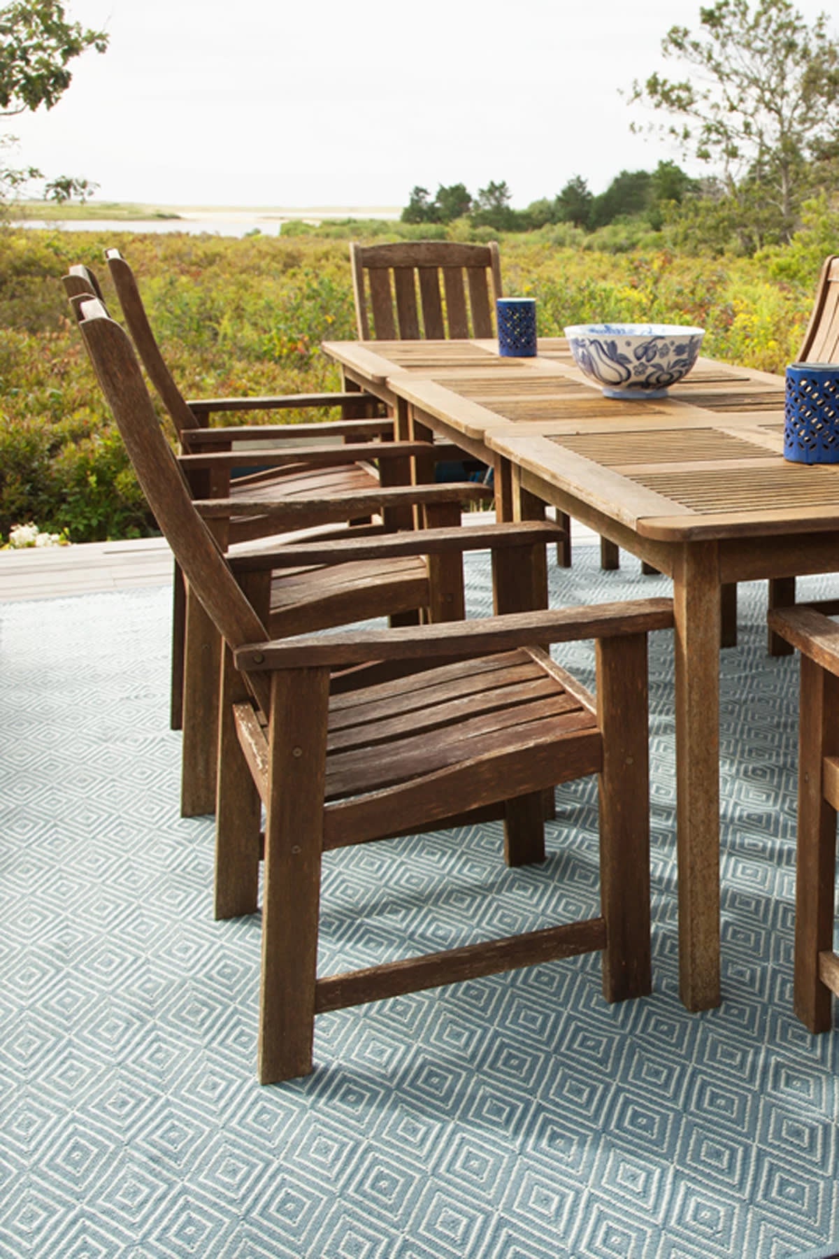 Premium Diamond Handwoven Indoor/Outdoor Area Rug - Slate & Light Blue - Perfect for Living Room, Bedroom, or Patio Decor
