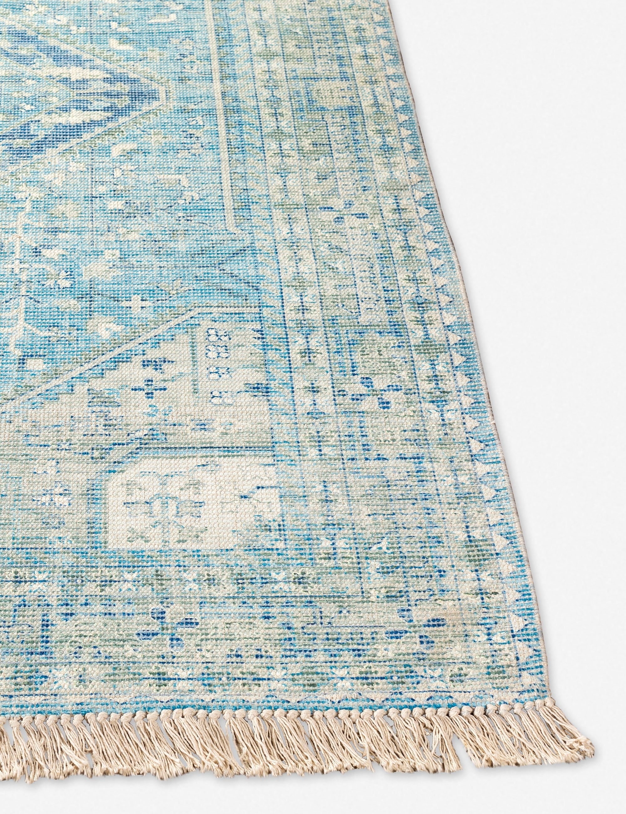 Handwoven Avelyn Area Rug - Boho Chic Home Decor for Living Room, Bedroom & Office