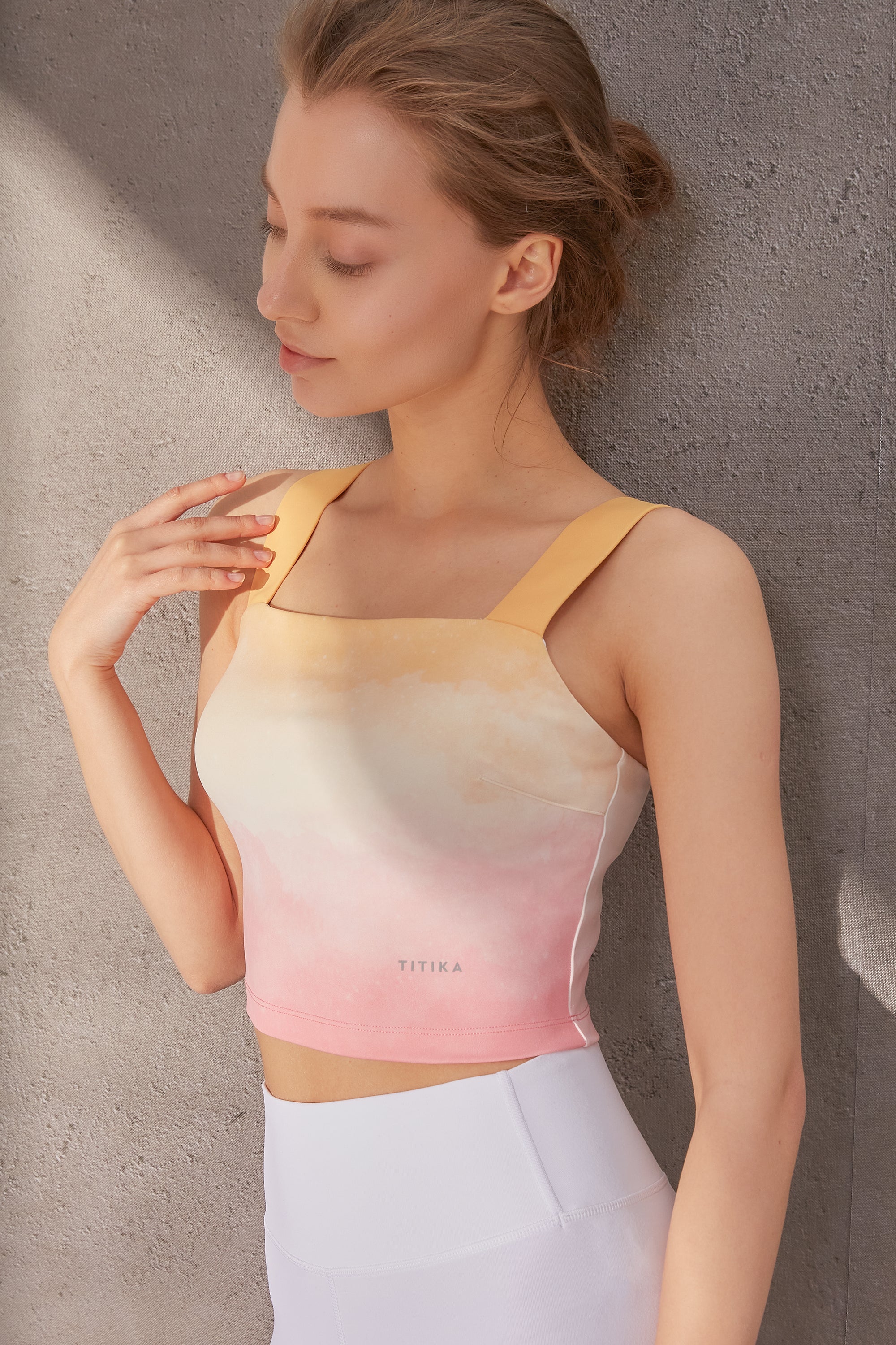 Farrah Cropped Tank Top for Women - Trendy Summer Casual Wear - Perfect for Beach, Yoga & Everyday Outfits