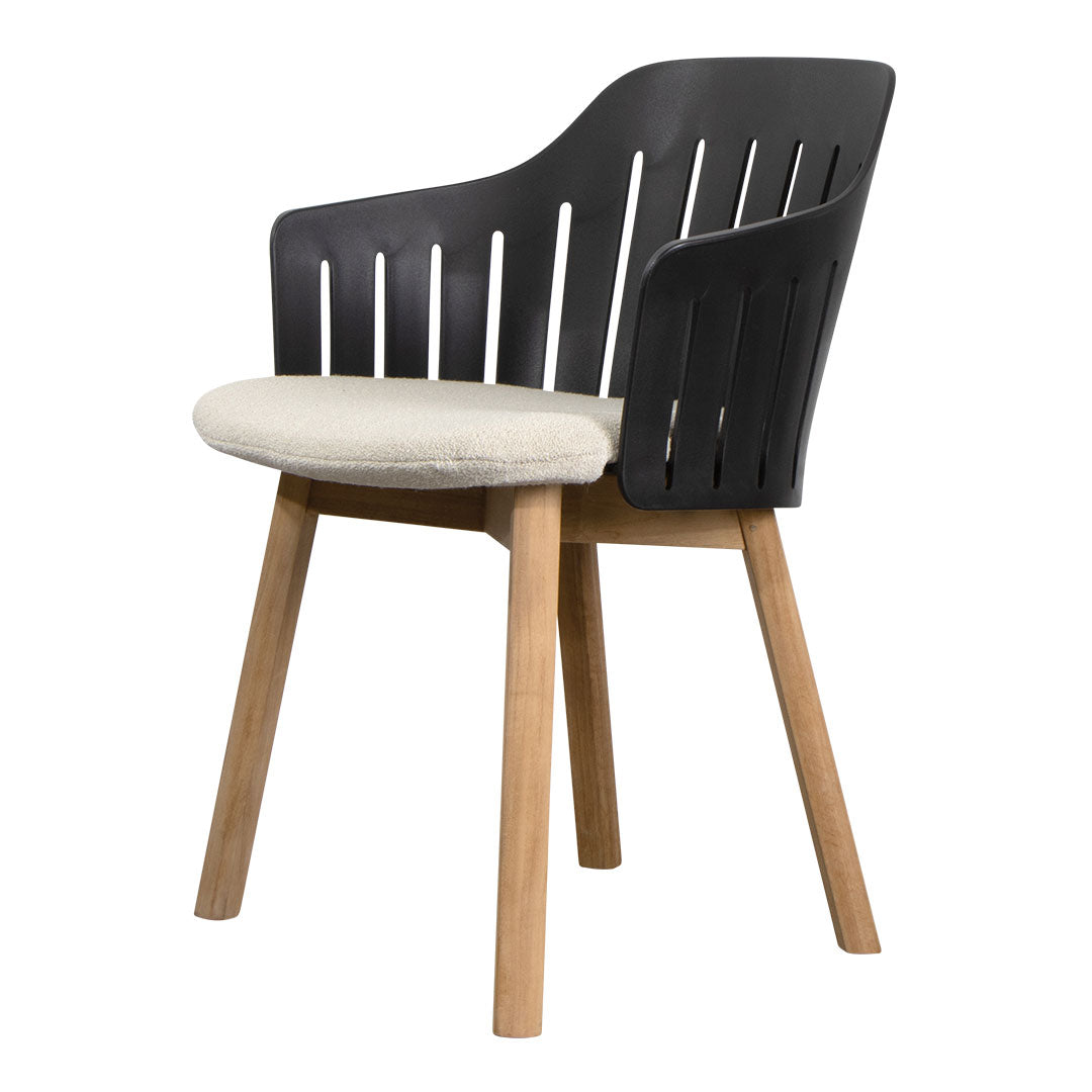 Premium Outdoor Chair with Comfortable Seat Cushion & Durable Wood Base - Perfect for Patio, Garden, Poolside & Backyard Relaxation