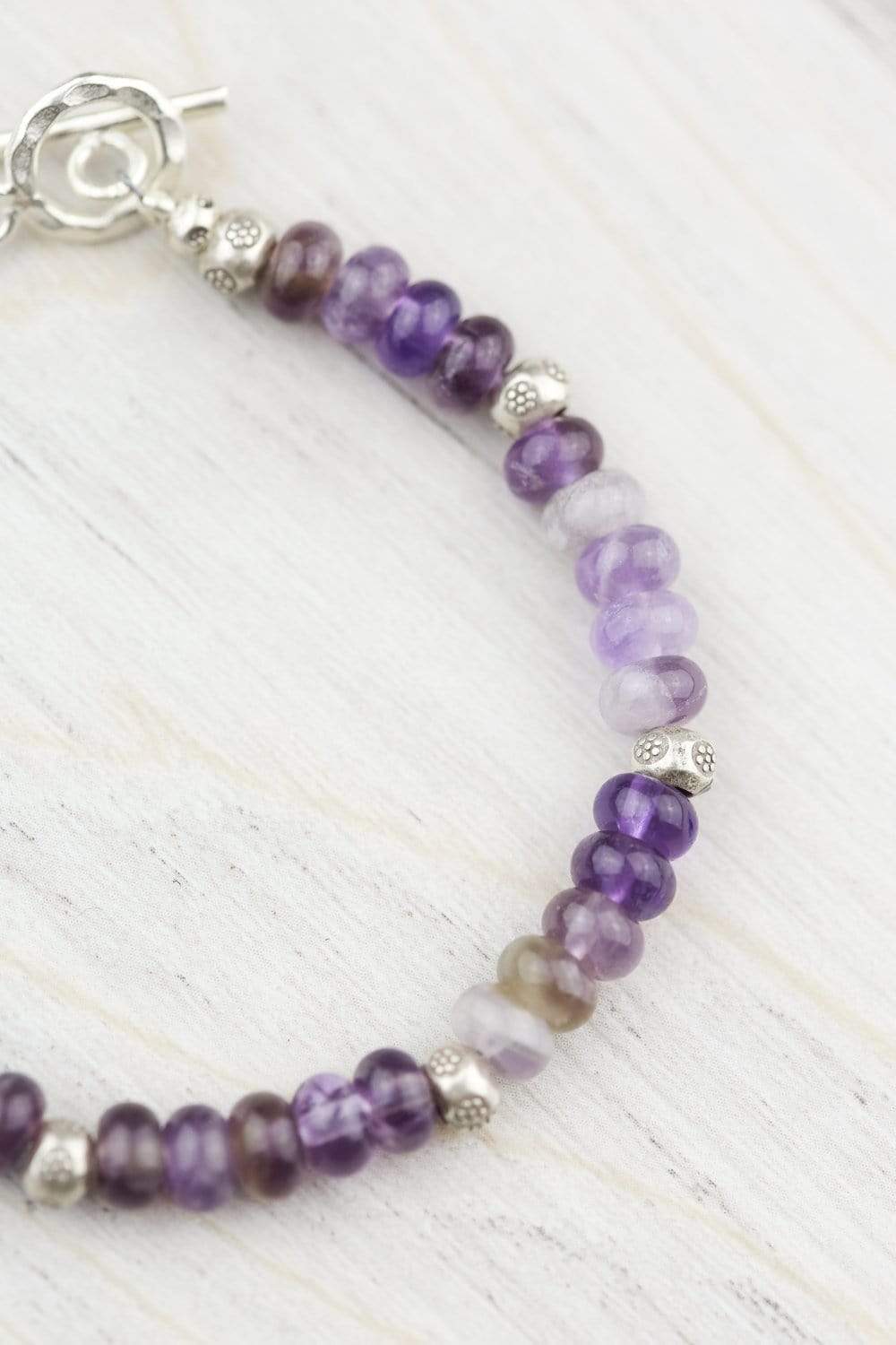 Natural Amethyst Healing Bracelet for Women - Positive Energy & Stress Relief - Perfect for Meditation, Yoga & Spiritual Balance