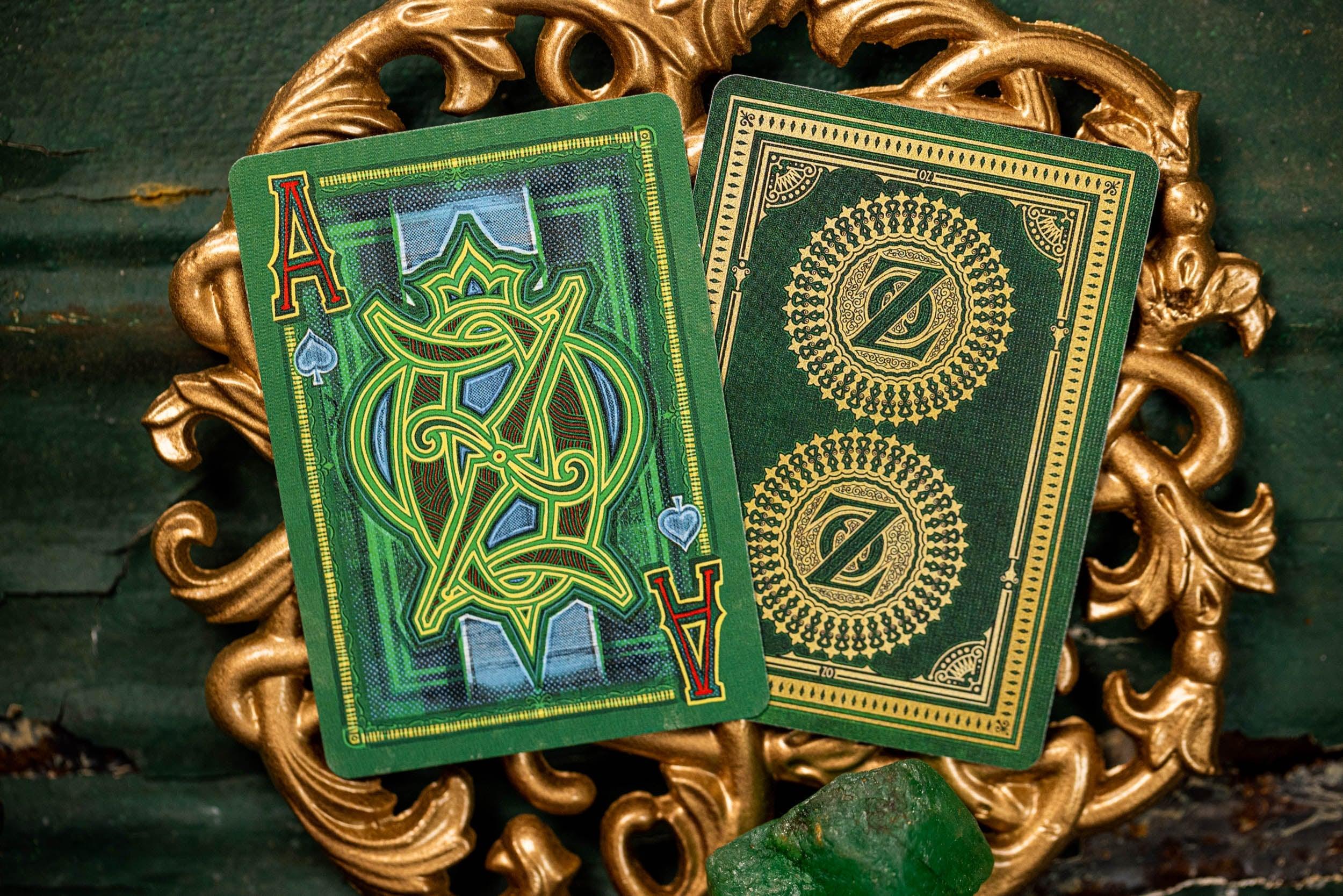 The Wizard of Oz Playing Cards - Premium Collectible Deck for Card Games, Magic Tricks & Gifts | Perfect for Movie Fans, Collectors & Game Nights