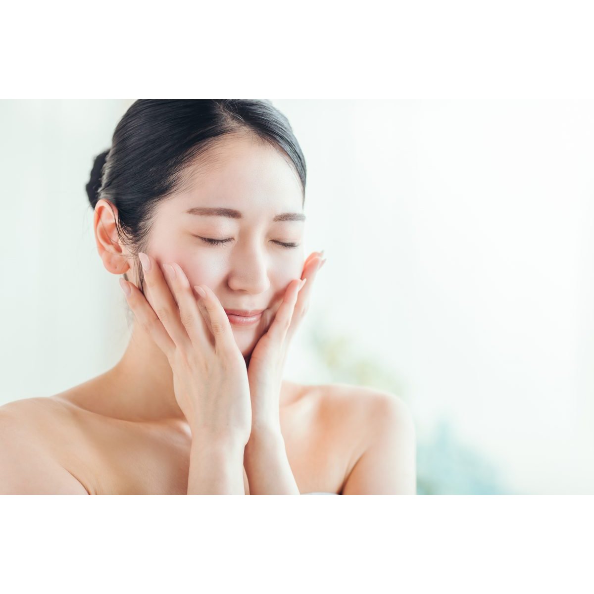 Muji Toning Water for Sensitive Skin - Alcohol-Free Hydrating Facial Toner 300ml | Gentle Skincare for Dry & Sensitive Skin | Daily Use for Hydration & Soothing