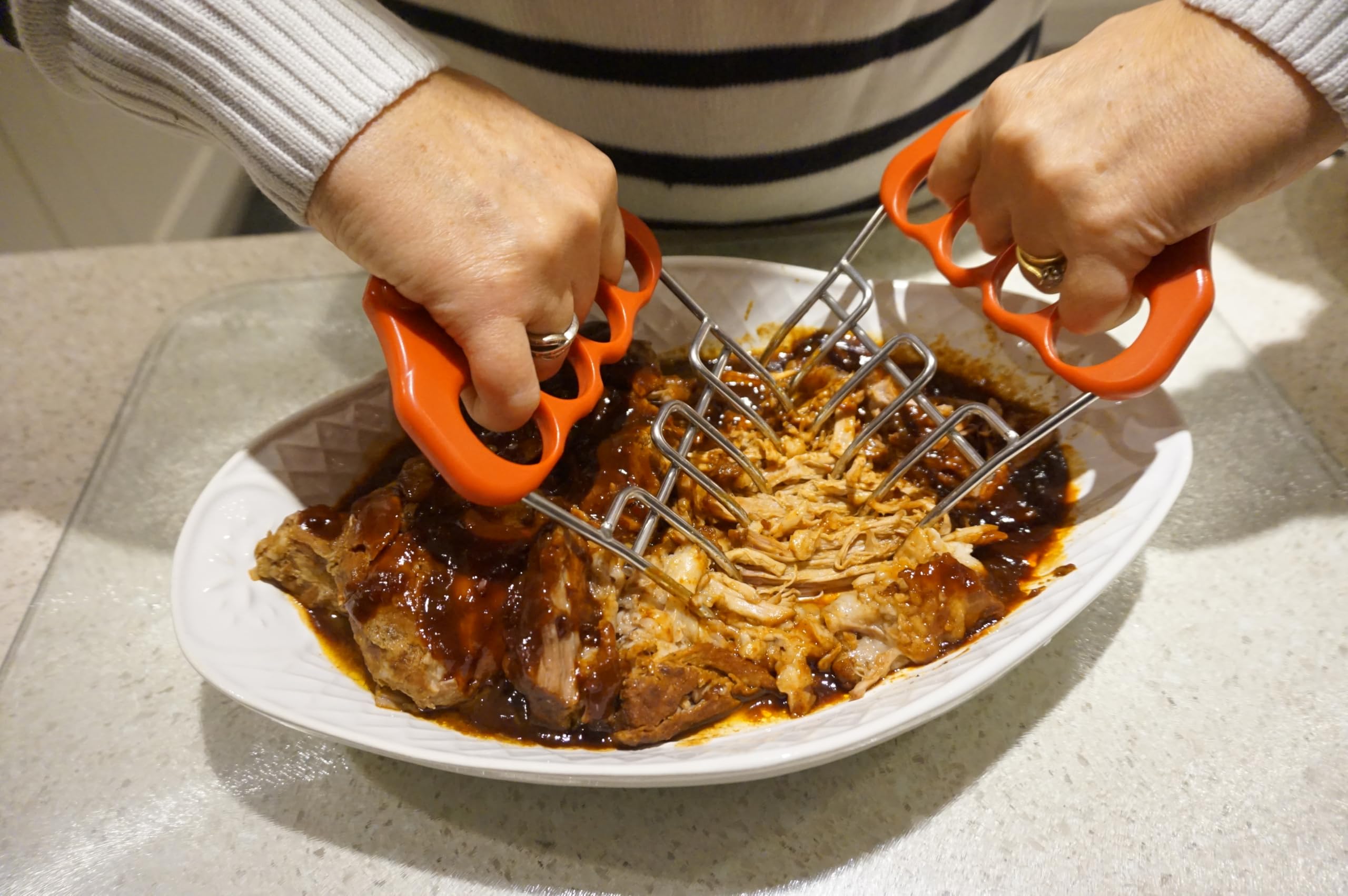 Premium Meat Shredder Claws - Heavy Duty Forks & Tongs for Pulled Pork, Chicken, Beef - Dishwasher Safe & Easy to Clean - Model TTA03 - Perfect for BBQ, Home Cooking & Restaurant Use