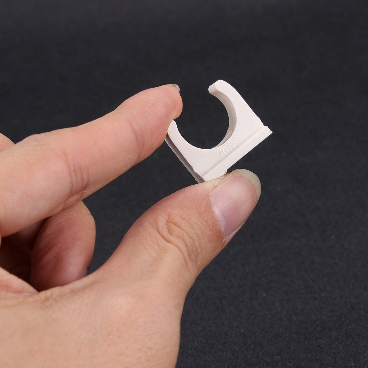 50PCS 1/2 Inch PEX Pipe Hangers - U-Shaped PVC Clamps for Plumbing & HVAC Installation