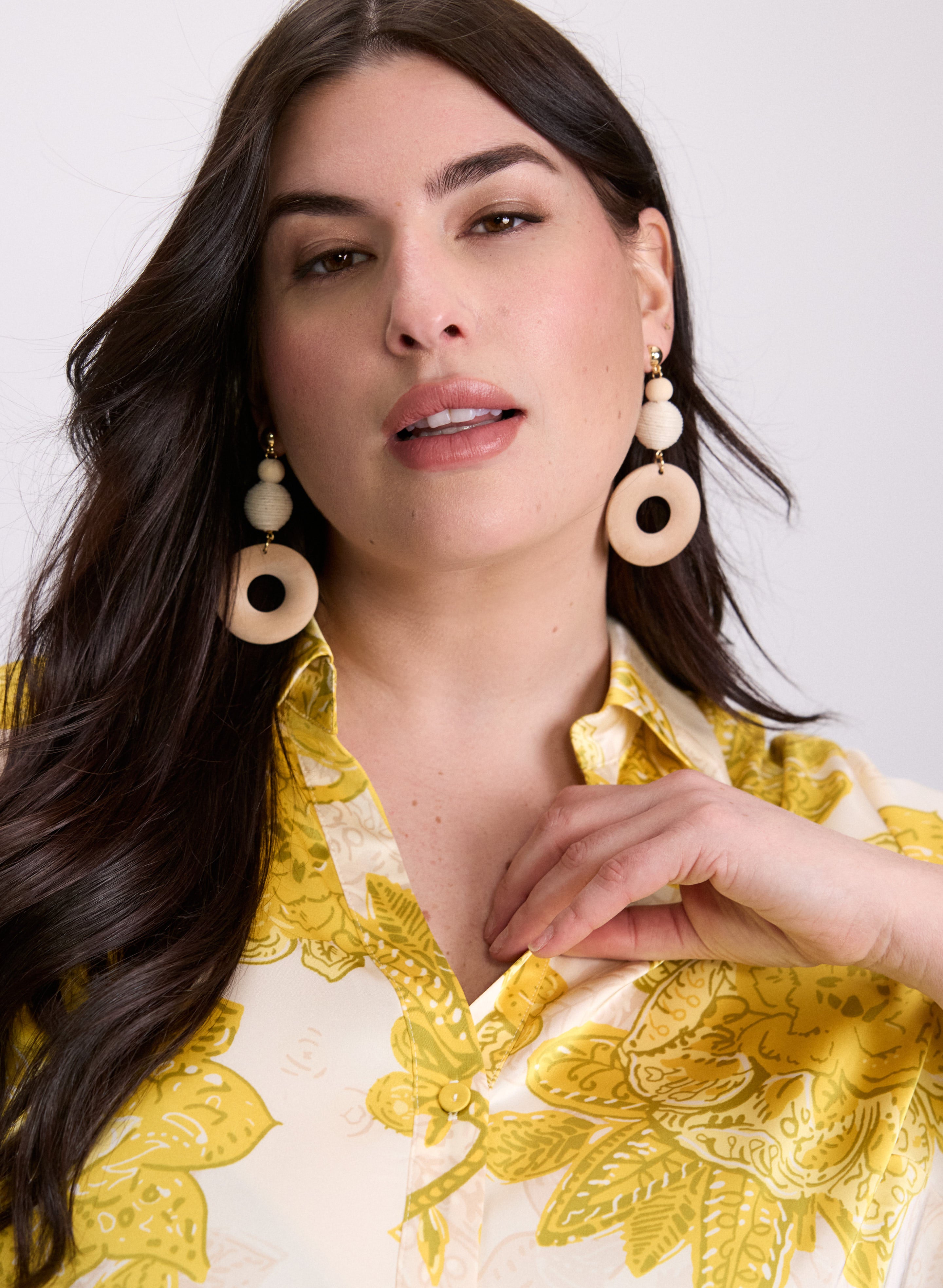 Floral 3/4 Sleeve Blouse for Women - Elegant Printed Tops for Spring & Summer - Perfect for Office, Date Night & Casual Outings