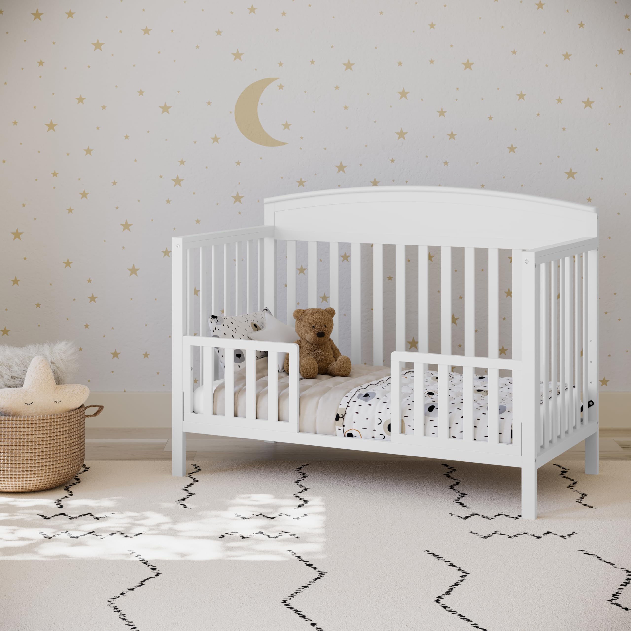 Graco Benton 5-in-1 Convertible Baby Crib to Toddler Bed - GREENGUARD Gold Certified White Nursery Furniture | Converts to Daybed & Full-Size Bed | Fits Standard Crib Mattress | Perfect for Nursery, Kids Room & Guest Bedroom