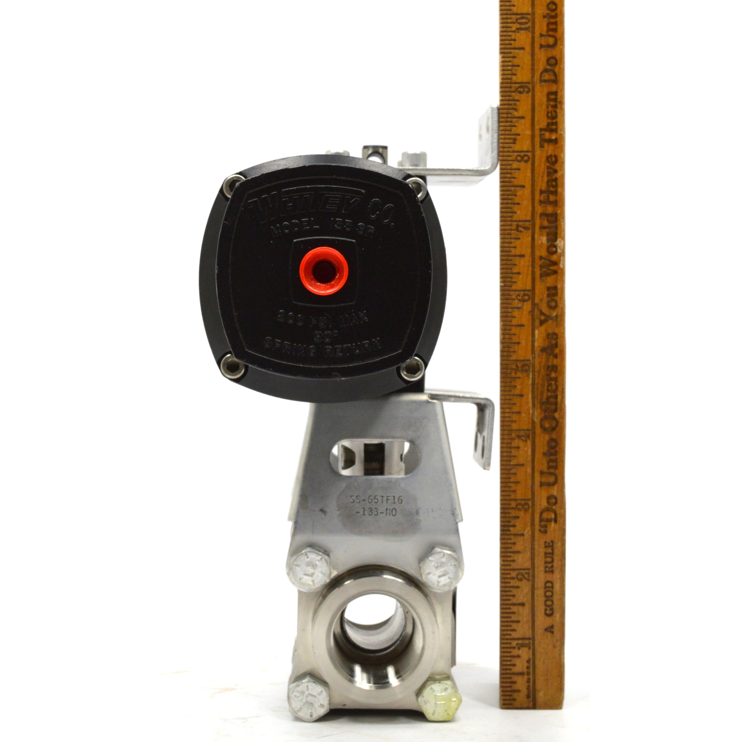 New WHITEY Model 133 SR Pneumatic Actuator with Swagelok SS 65TF16 133 NO Valve (2 Available) - High-Performance Industrial Automation Solution for Process Control Systems
