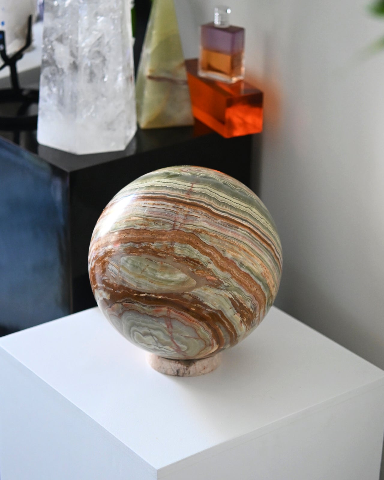 25lb Banded Green Onyx Sphere - Natural Healing Crystal Ball for Meditation, Feng Shui, and Home Decor - Perfect for Yoga Studios, Spiritual Gifts, and Energy Work